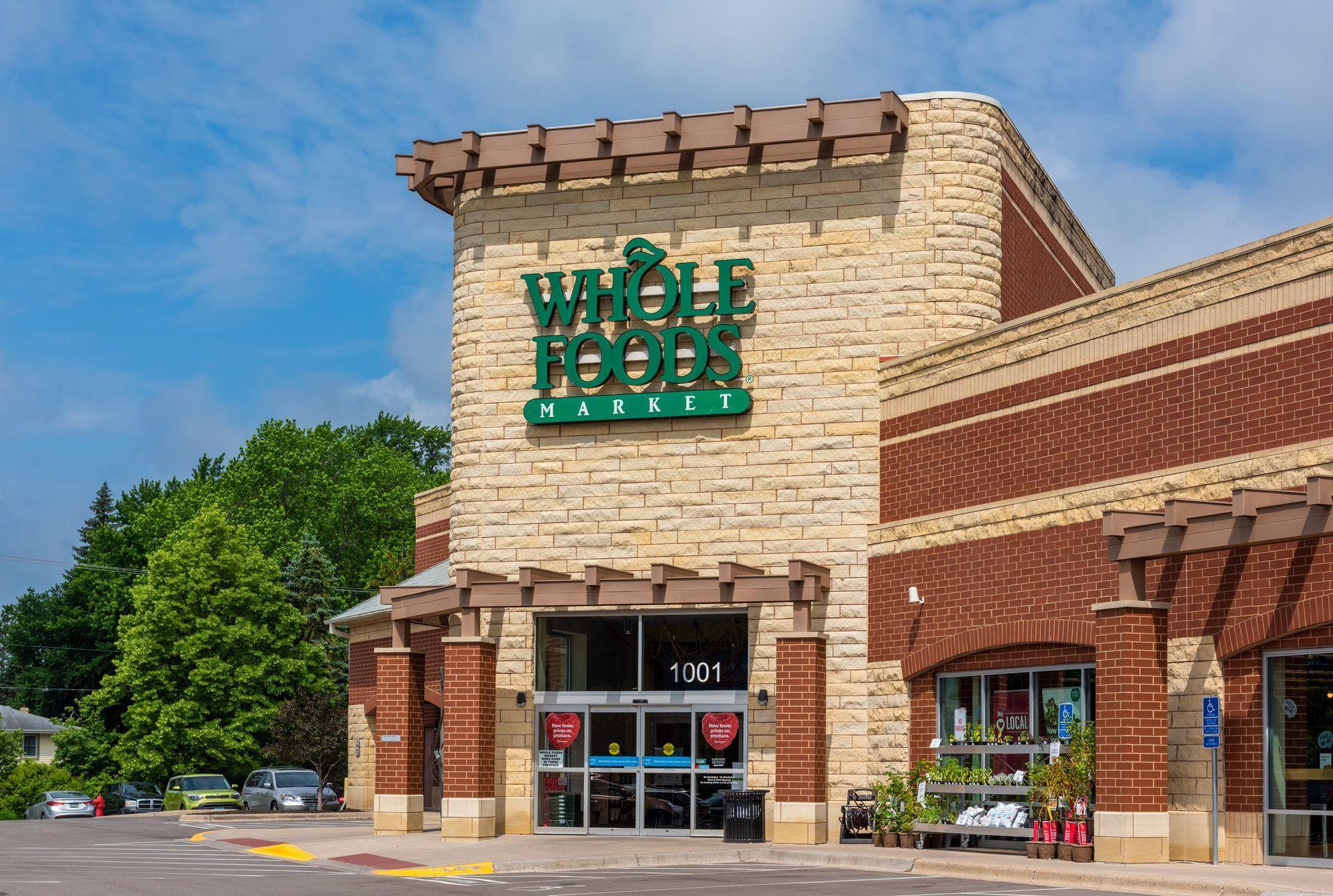 12610 Ridgedale Drive Unit: 105