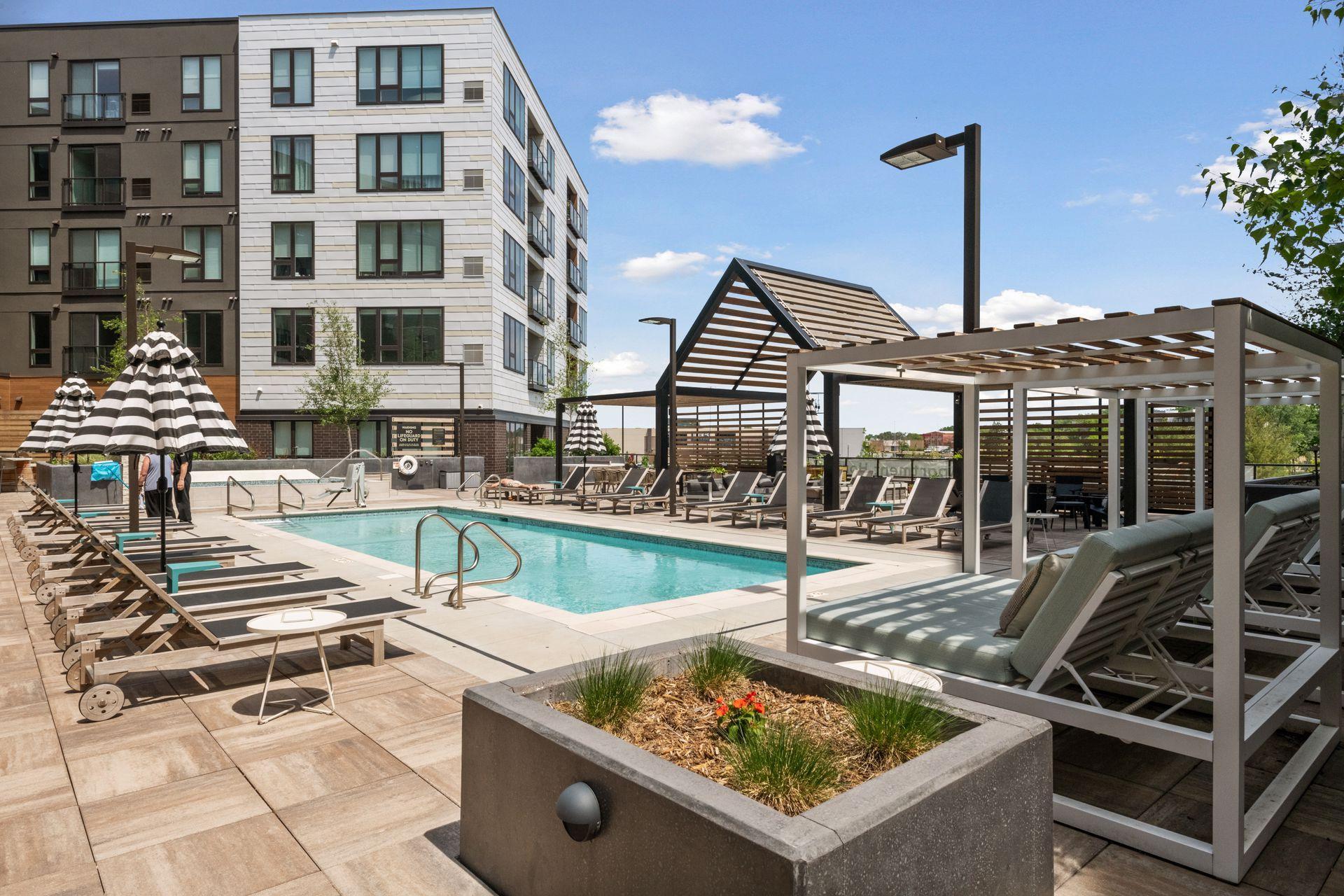 12610 Ridgedale Drive Unit: 105