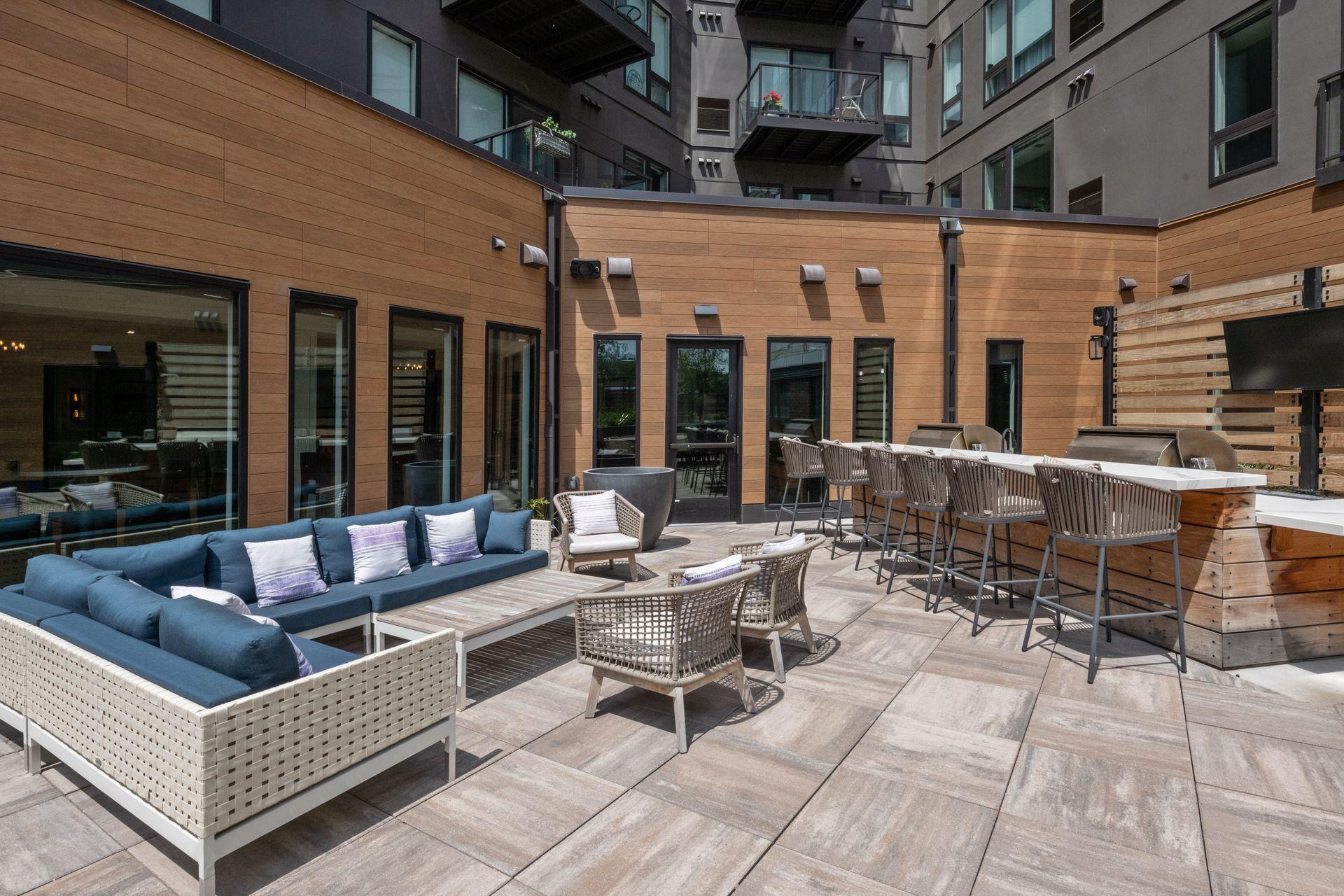 12610 Ridgedale Drive Unit: 105