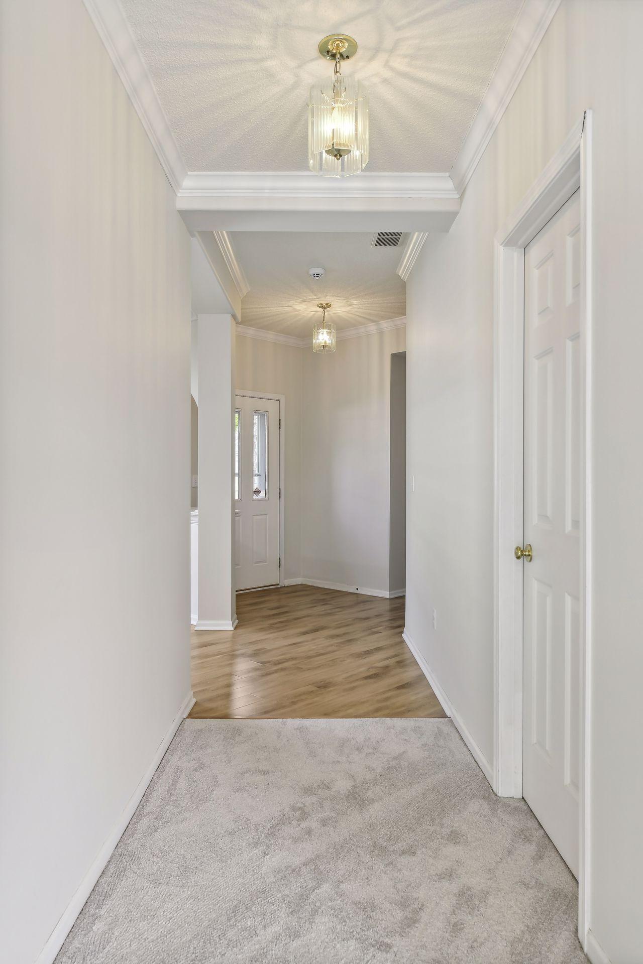 4245 Lawndale Lane N