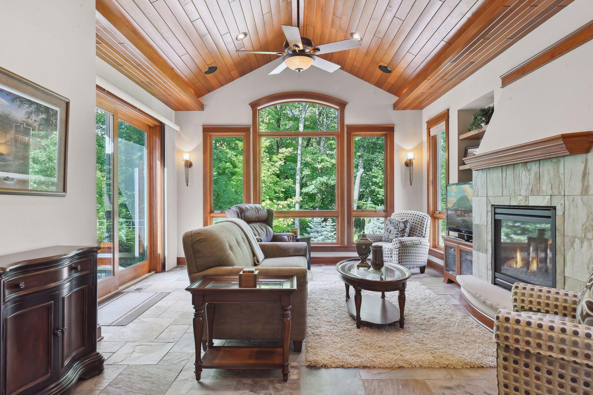 6065 High Pointe Road