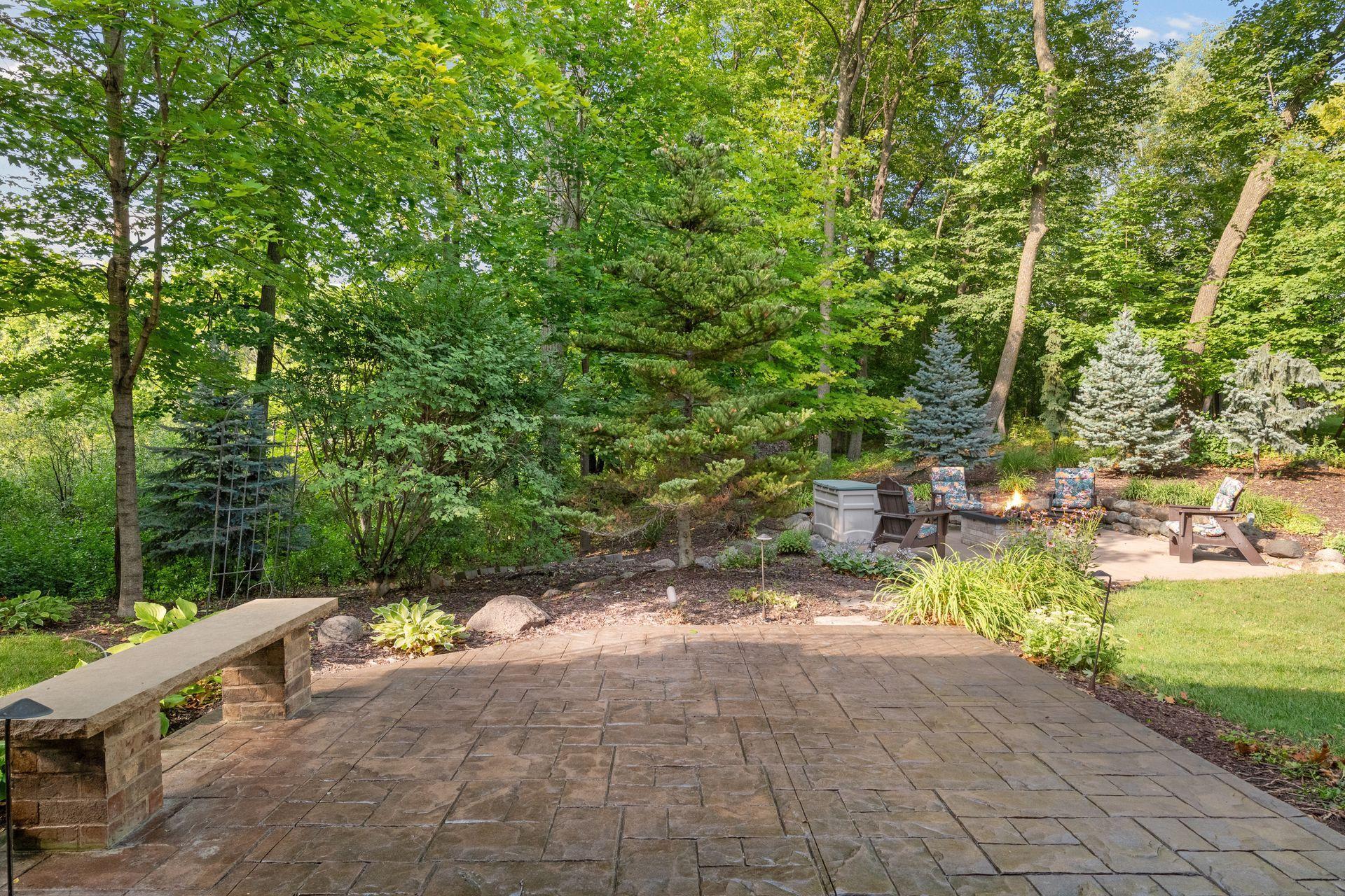 6065 High Pointe Road