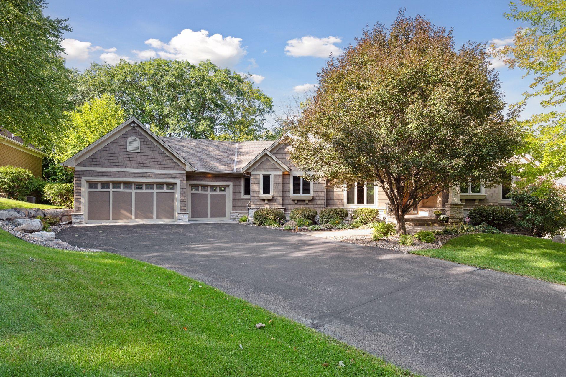 6065 High Pointe Road