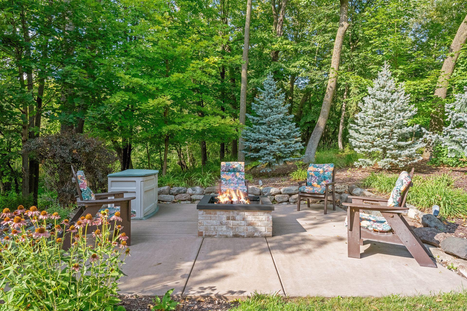 6065 High Pointe Road