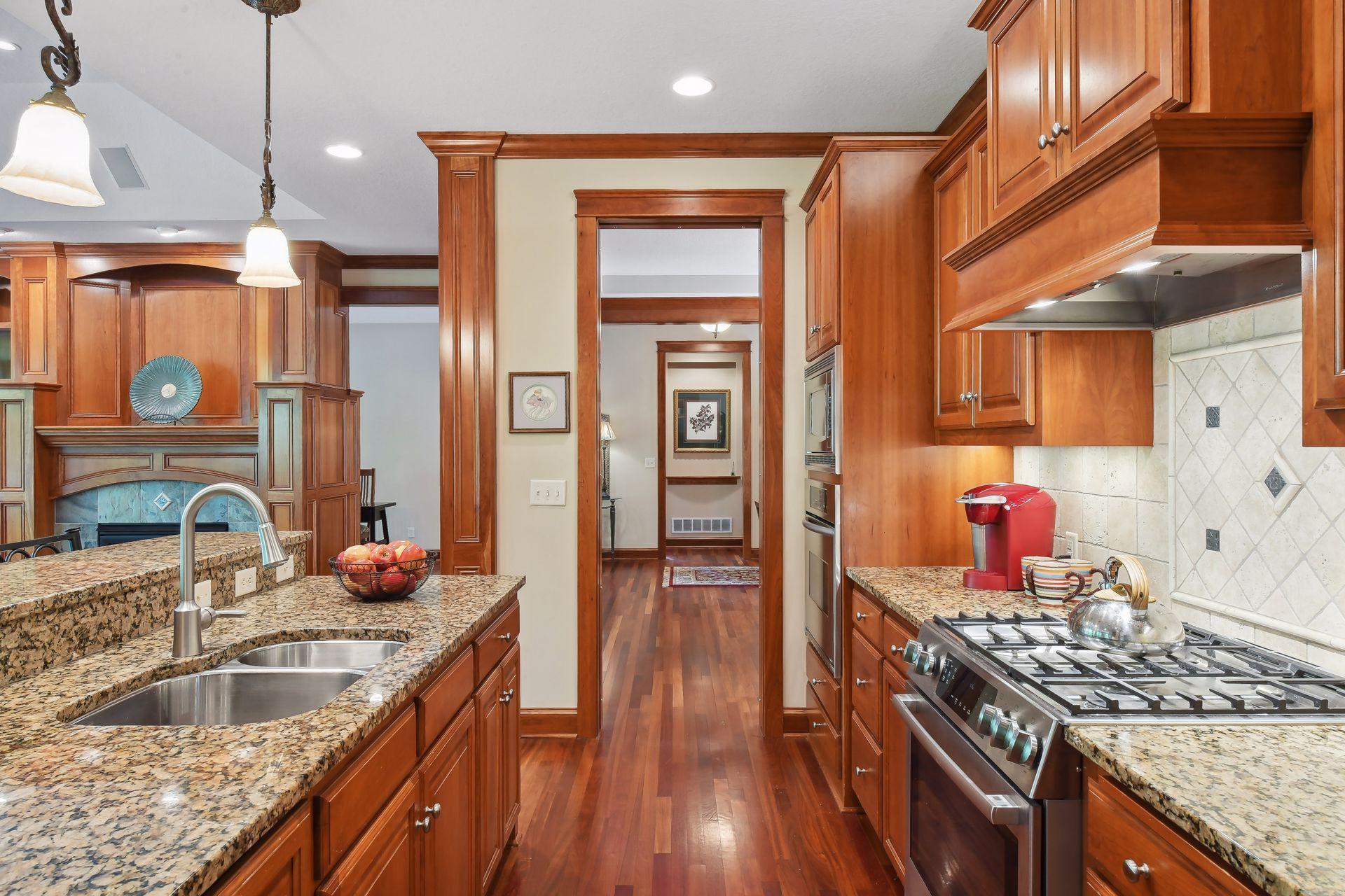 6065 High Pointe Road