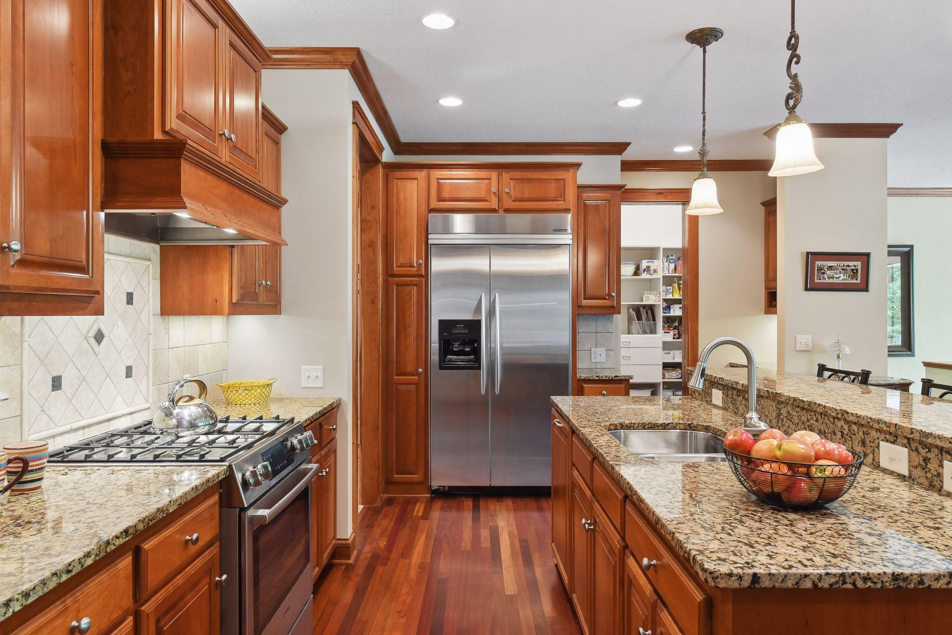 6065 High Pointe Road