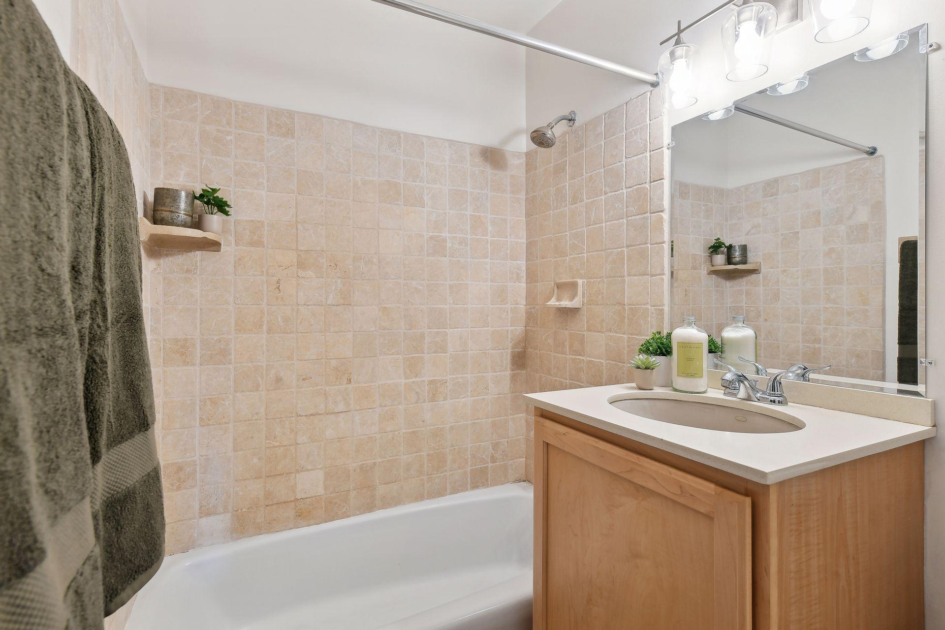 3150 Excelsior Boulevard Unit: 407