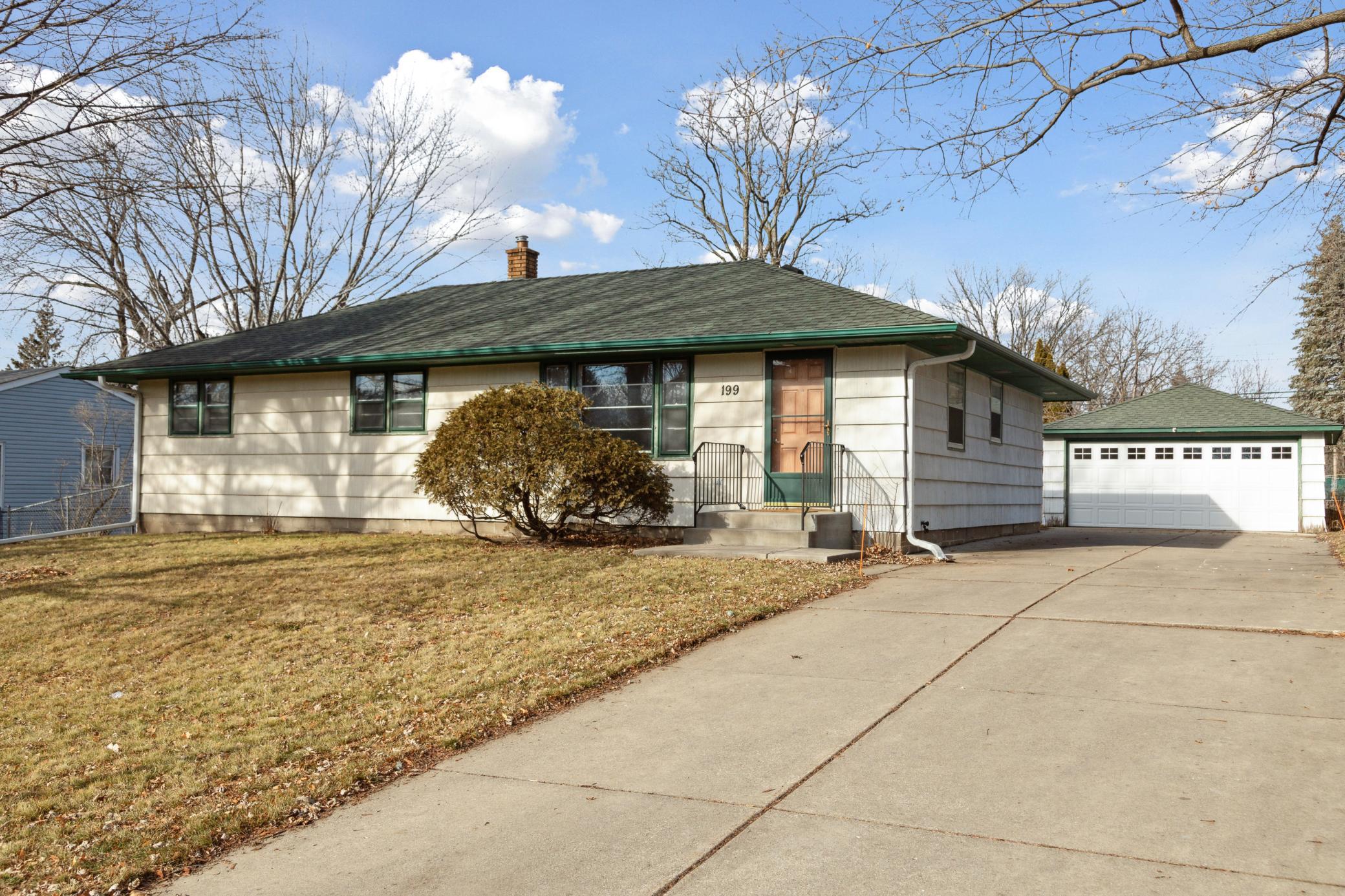 199 County Road C2 W