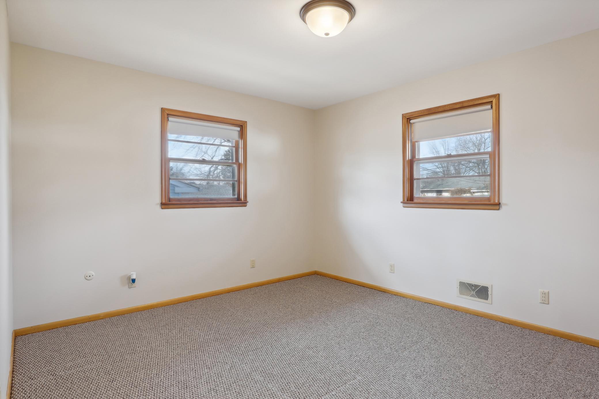 199 County Road C2 W