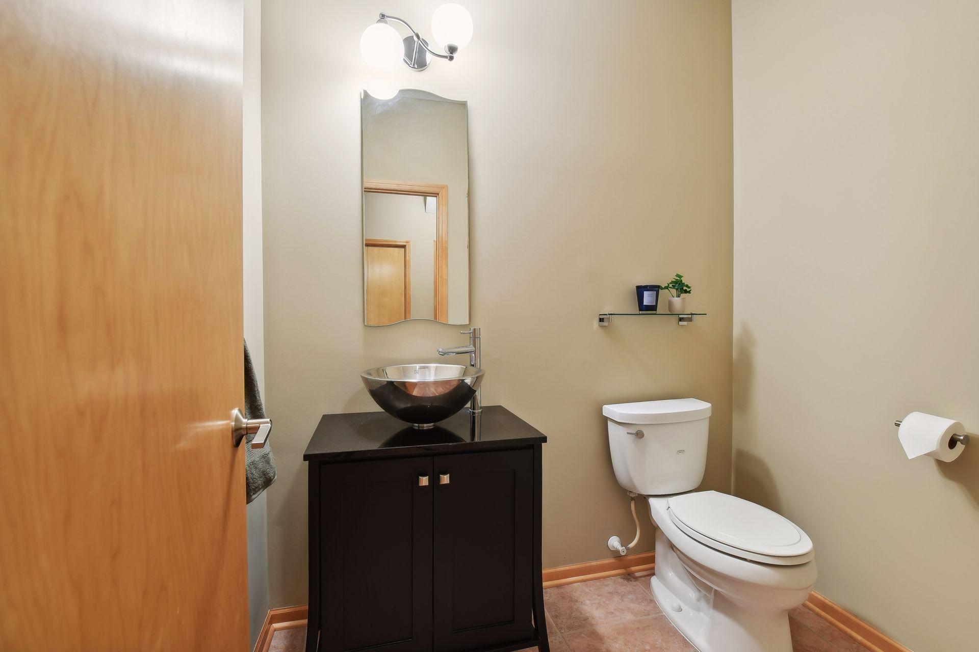 6090 W 16th Street Unit: 903