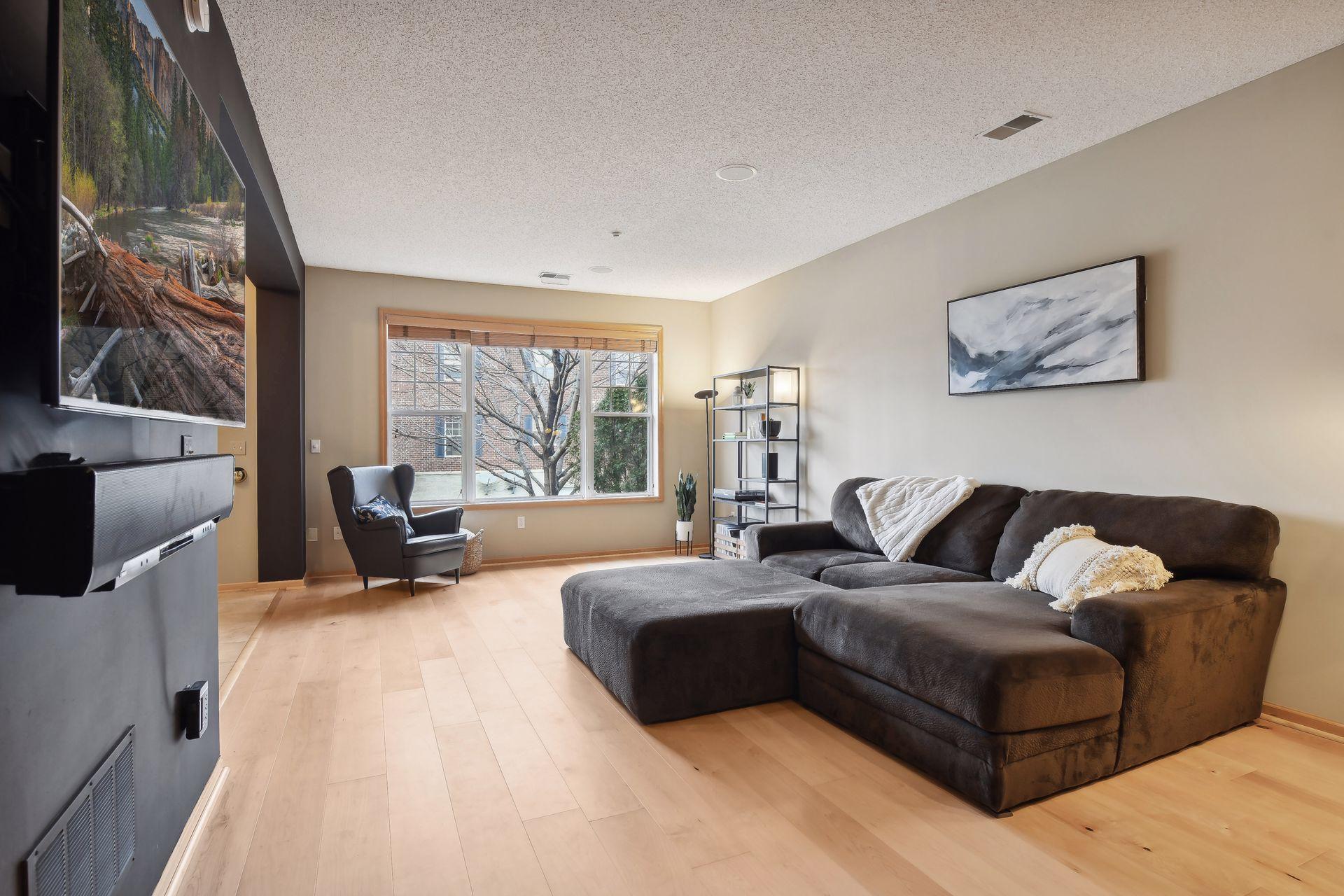 6090 W 16th Street Unit: 903