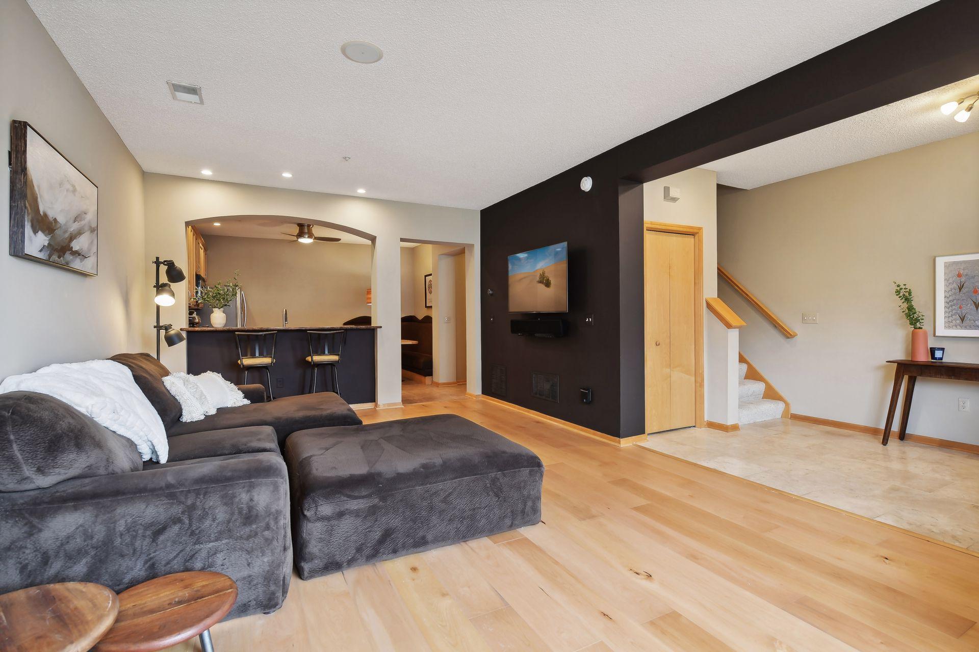 6090 W 16th Street Unit: 903