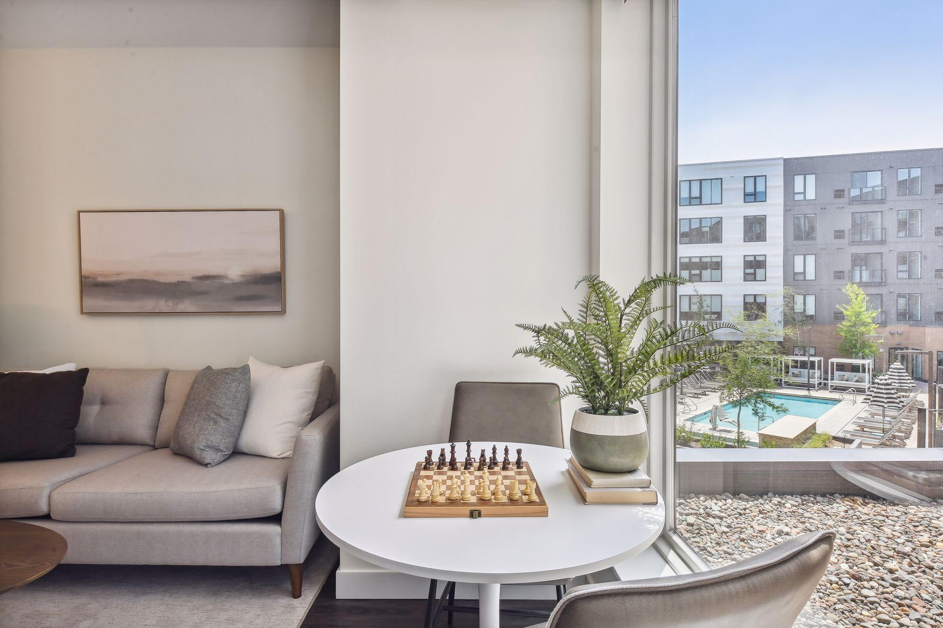 12610 Ridgedale Drive Unit: 521