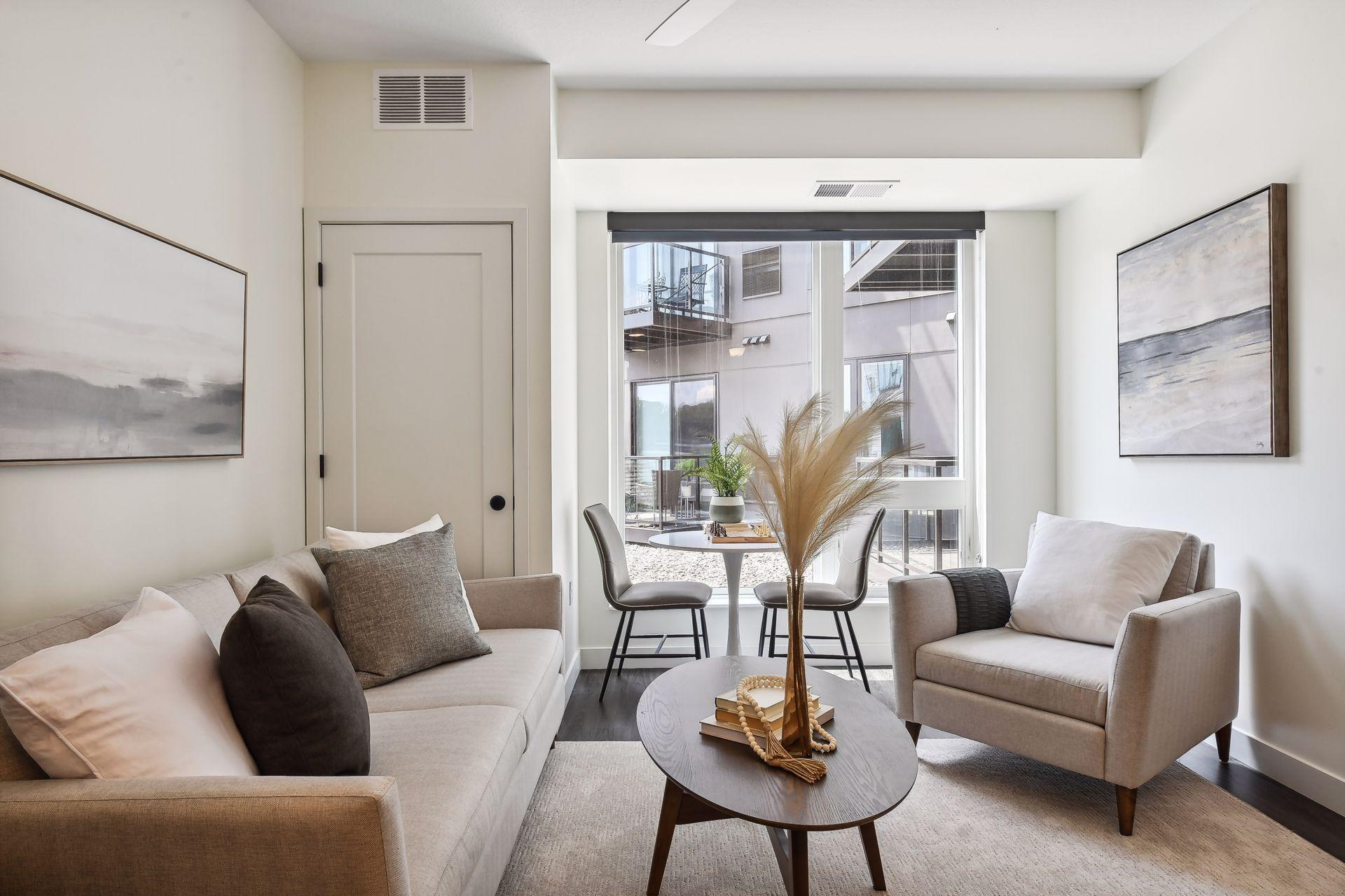 12610 Ridgedale Drive Unit: 521