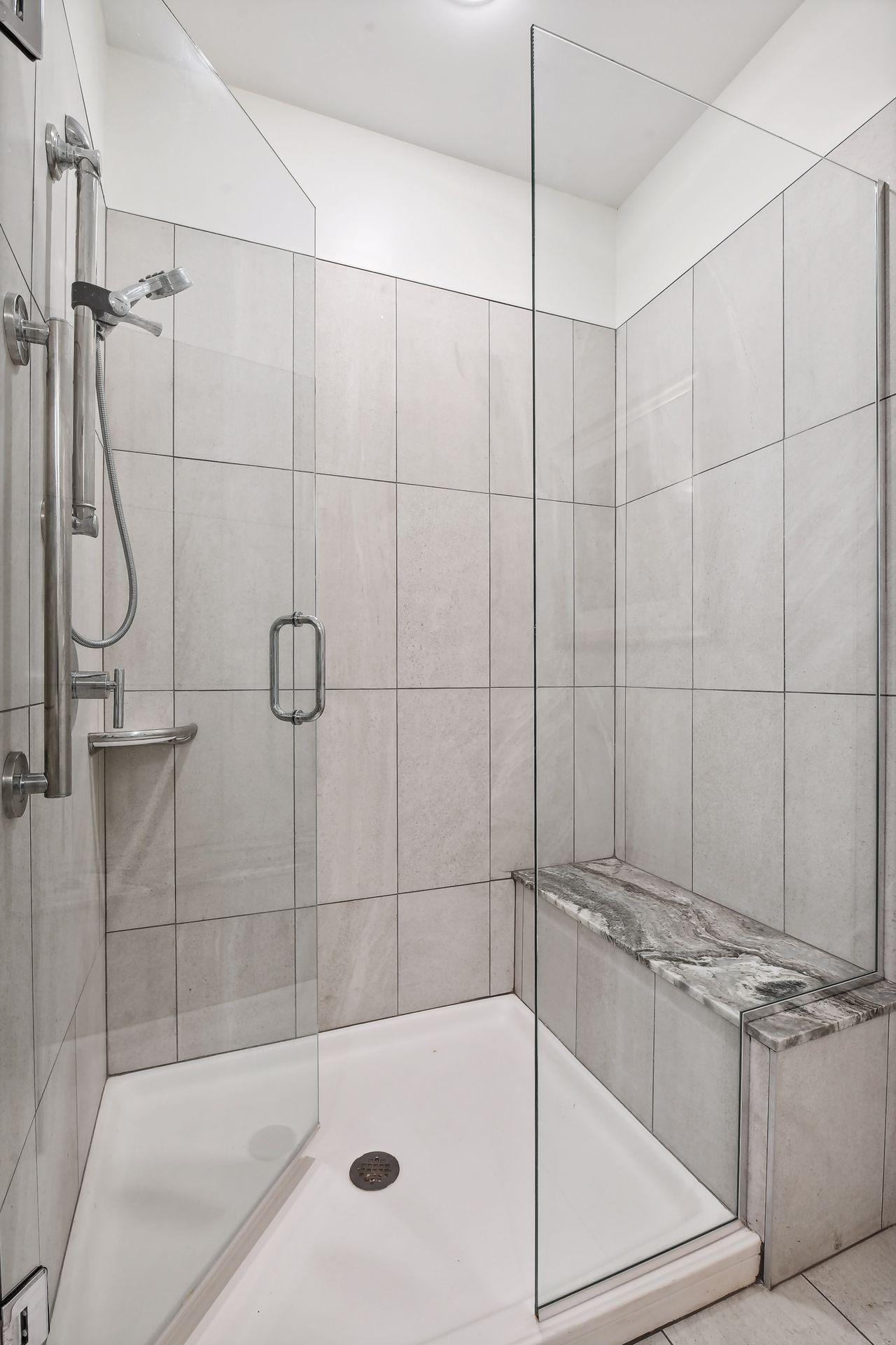 12610 Ridgedale Drive Unit: 521