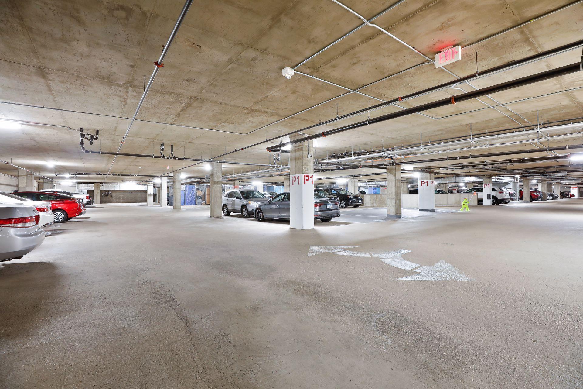 215 10th Avenue S Unit: 207