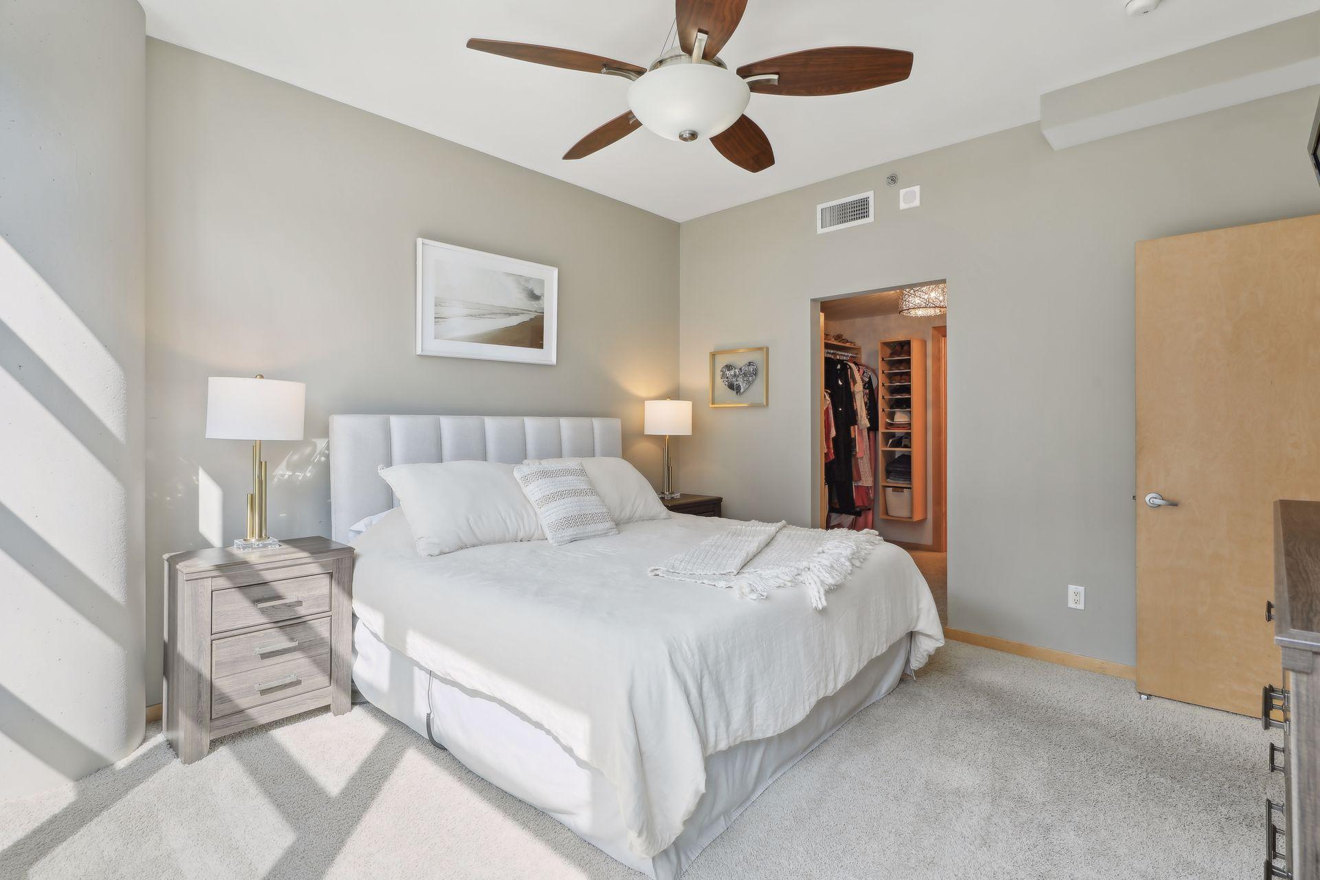 215 10th Avenue S Unit: 207