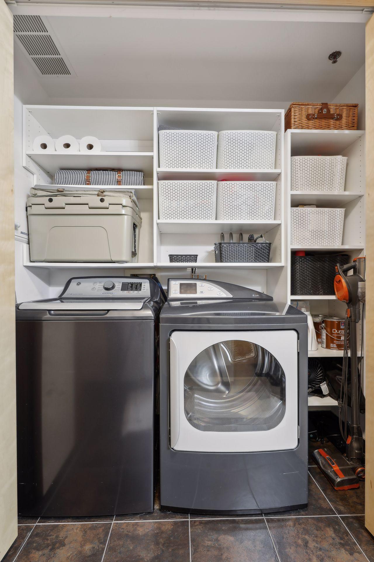 215 10th Avenue S Unit: 207