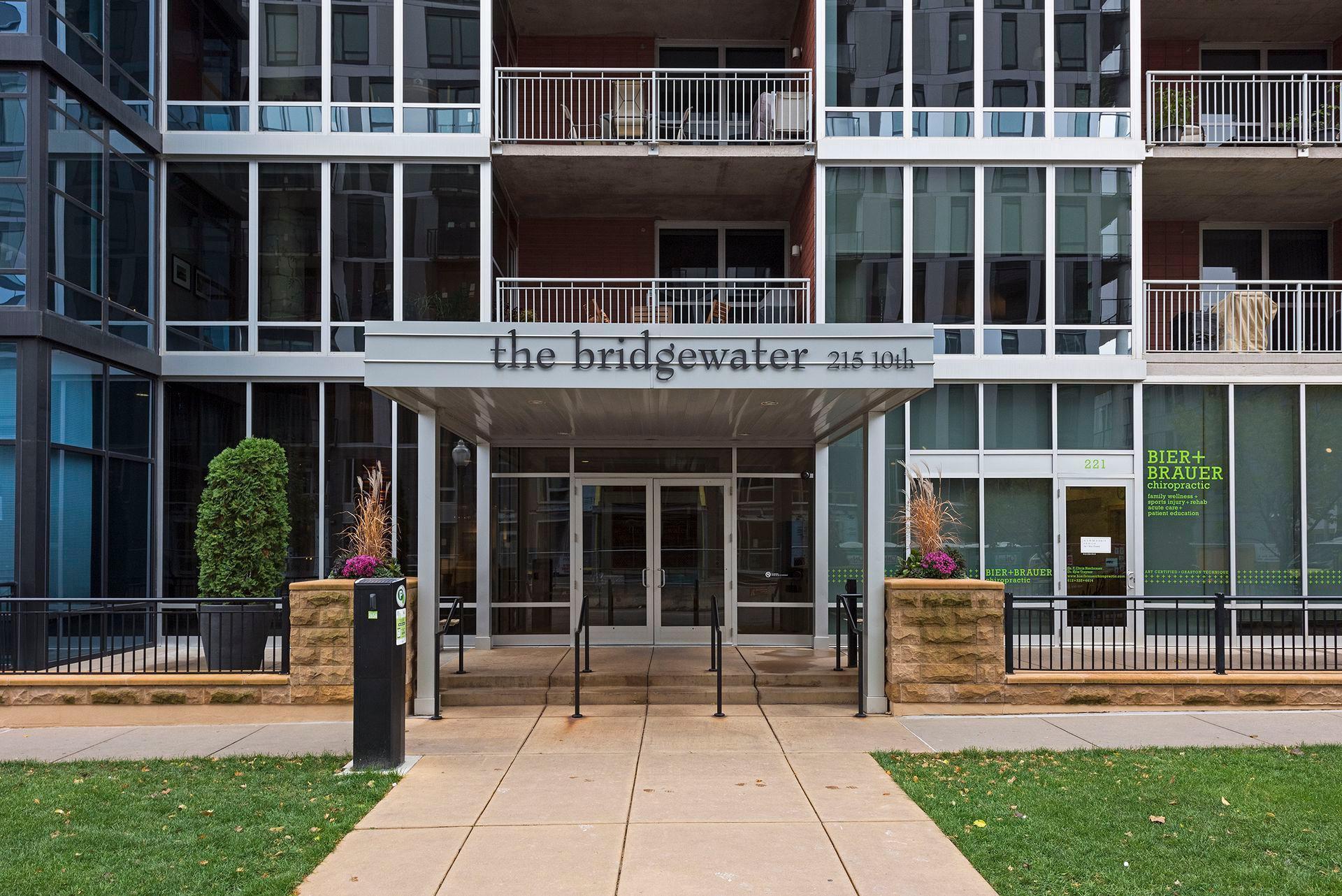 215 10th Avenue S Unit: 207