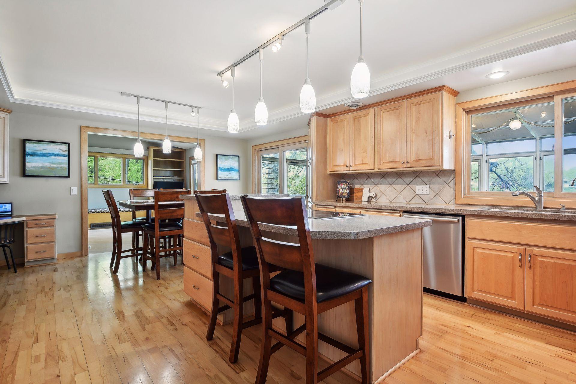 7541 Maplewood Drive