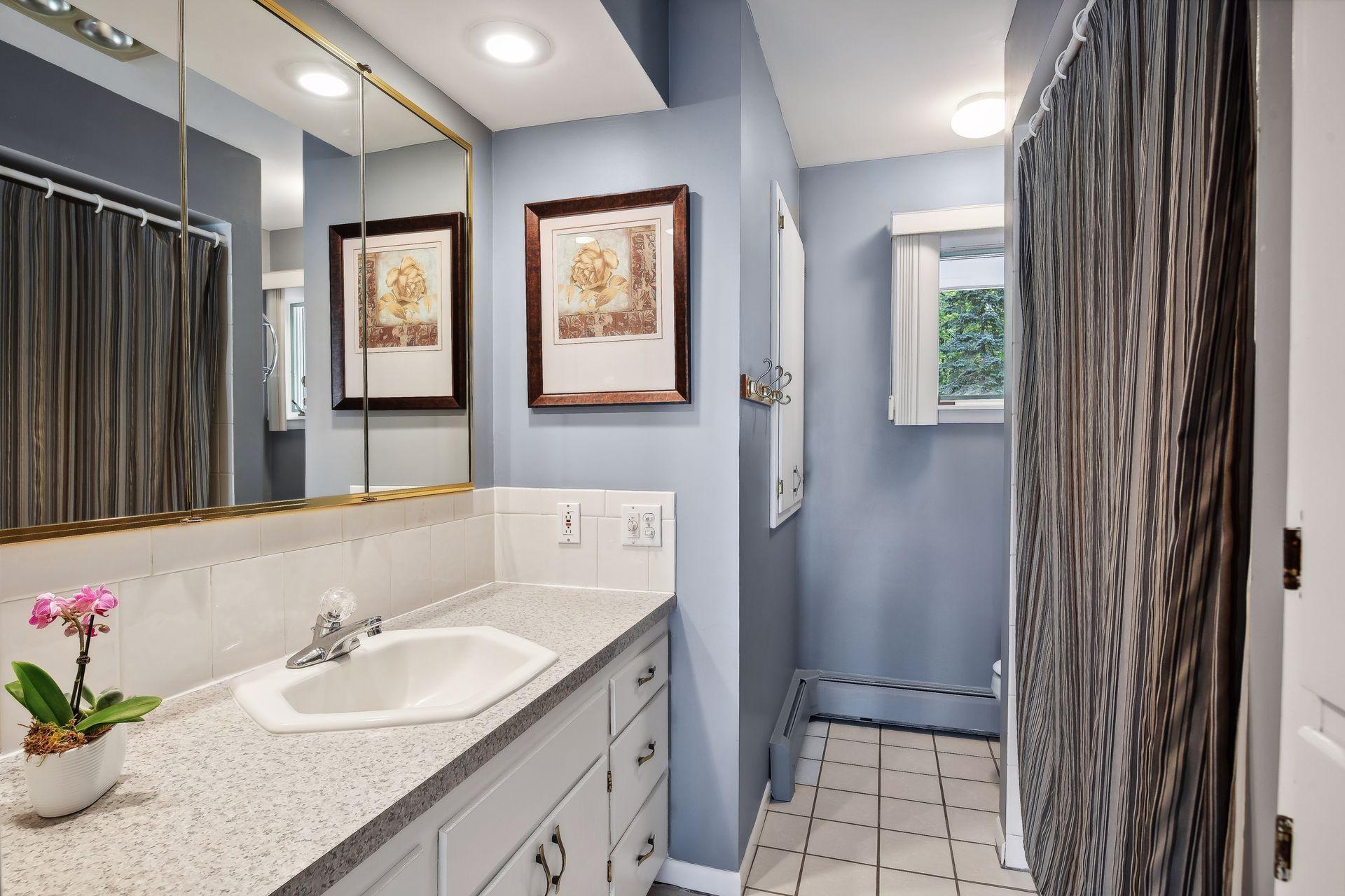 7541 Maplewood Drive