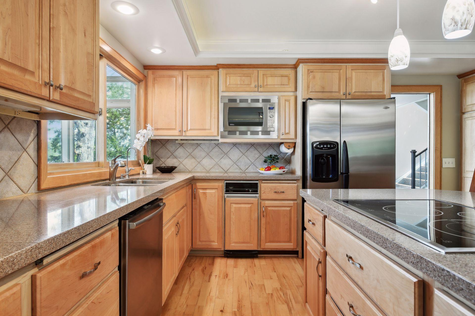 7541 Maplewood Drive