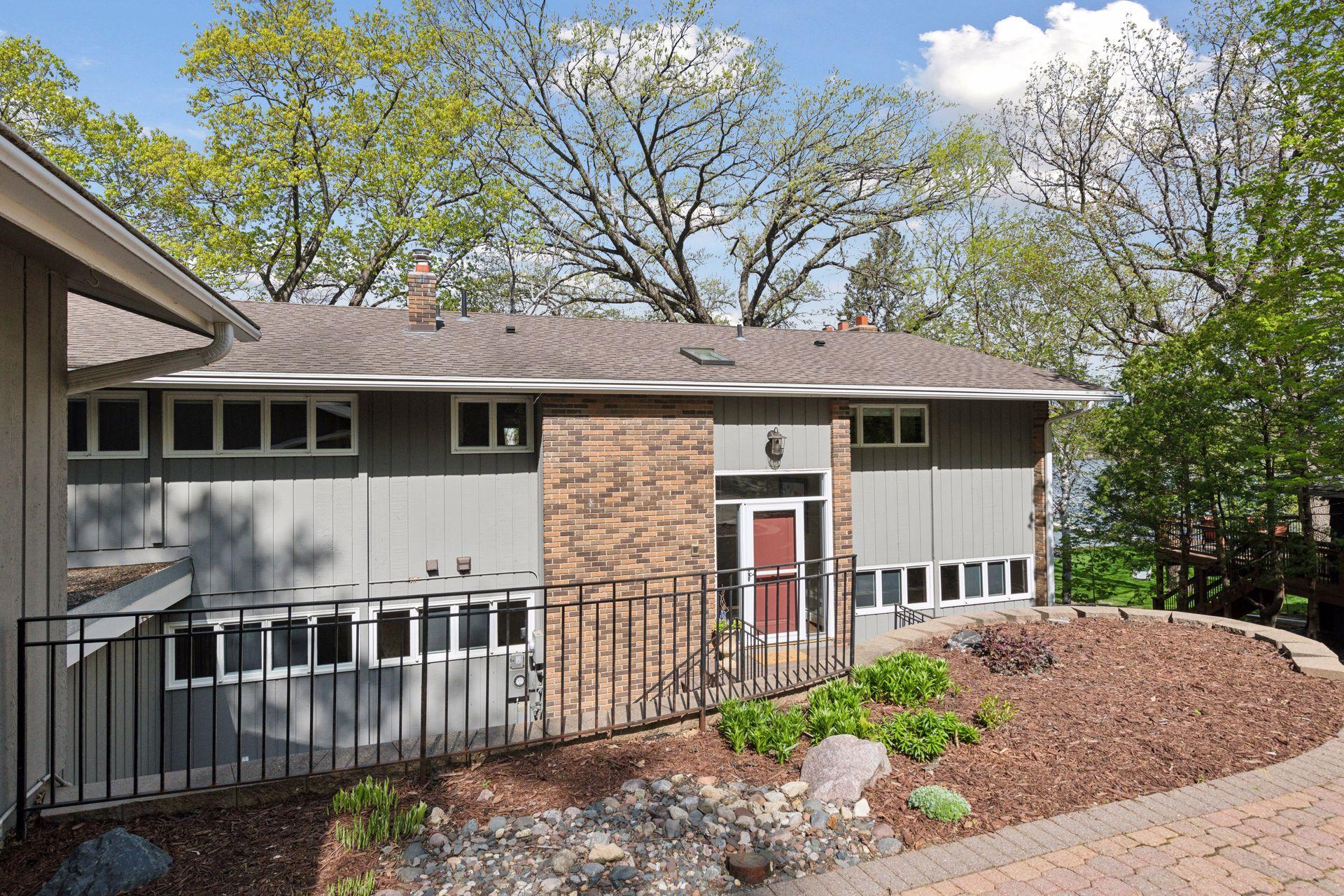 7541 Maplewood Drive