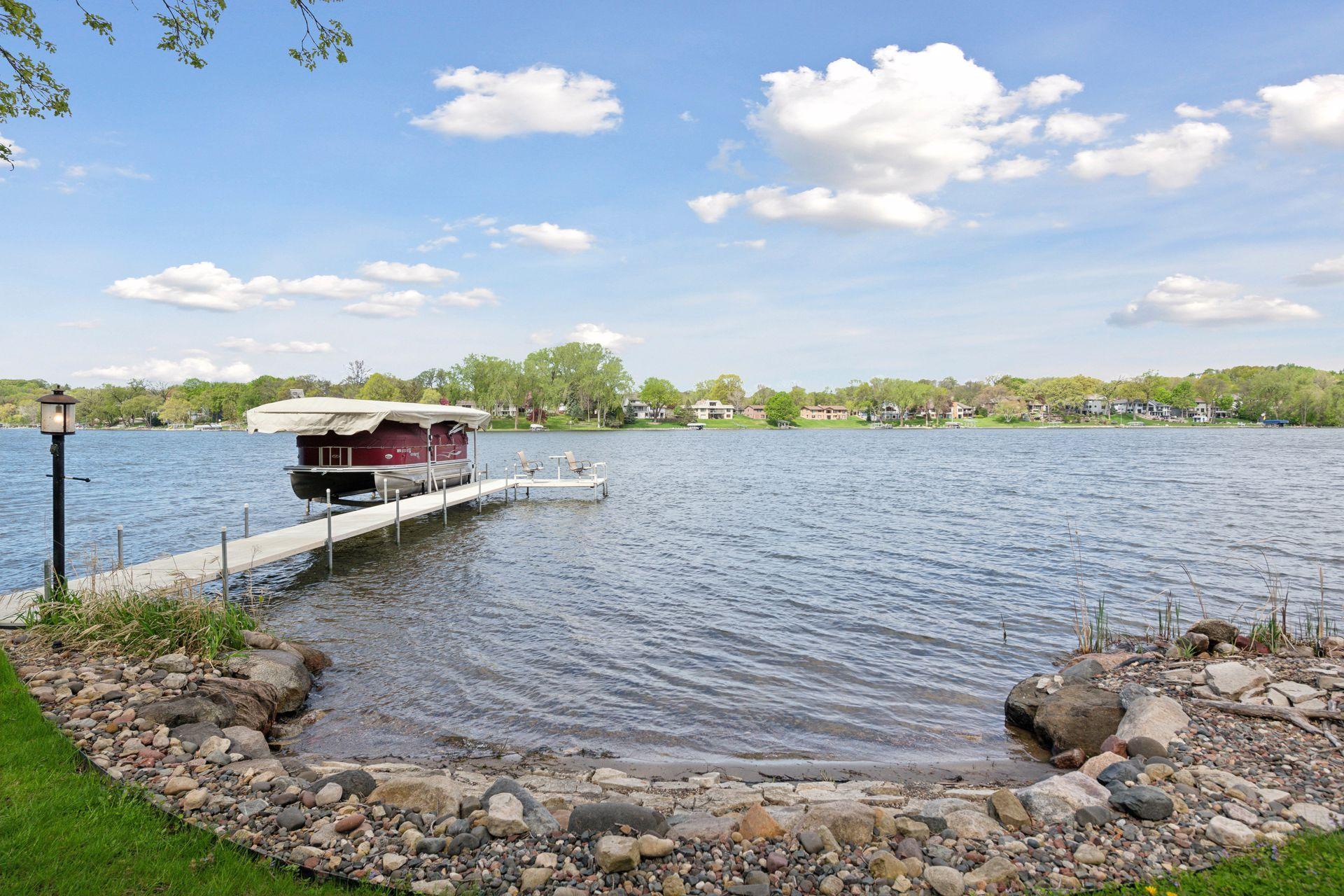 7541 Maplewood Drive