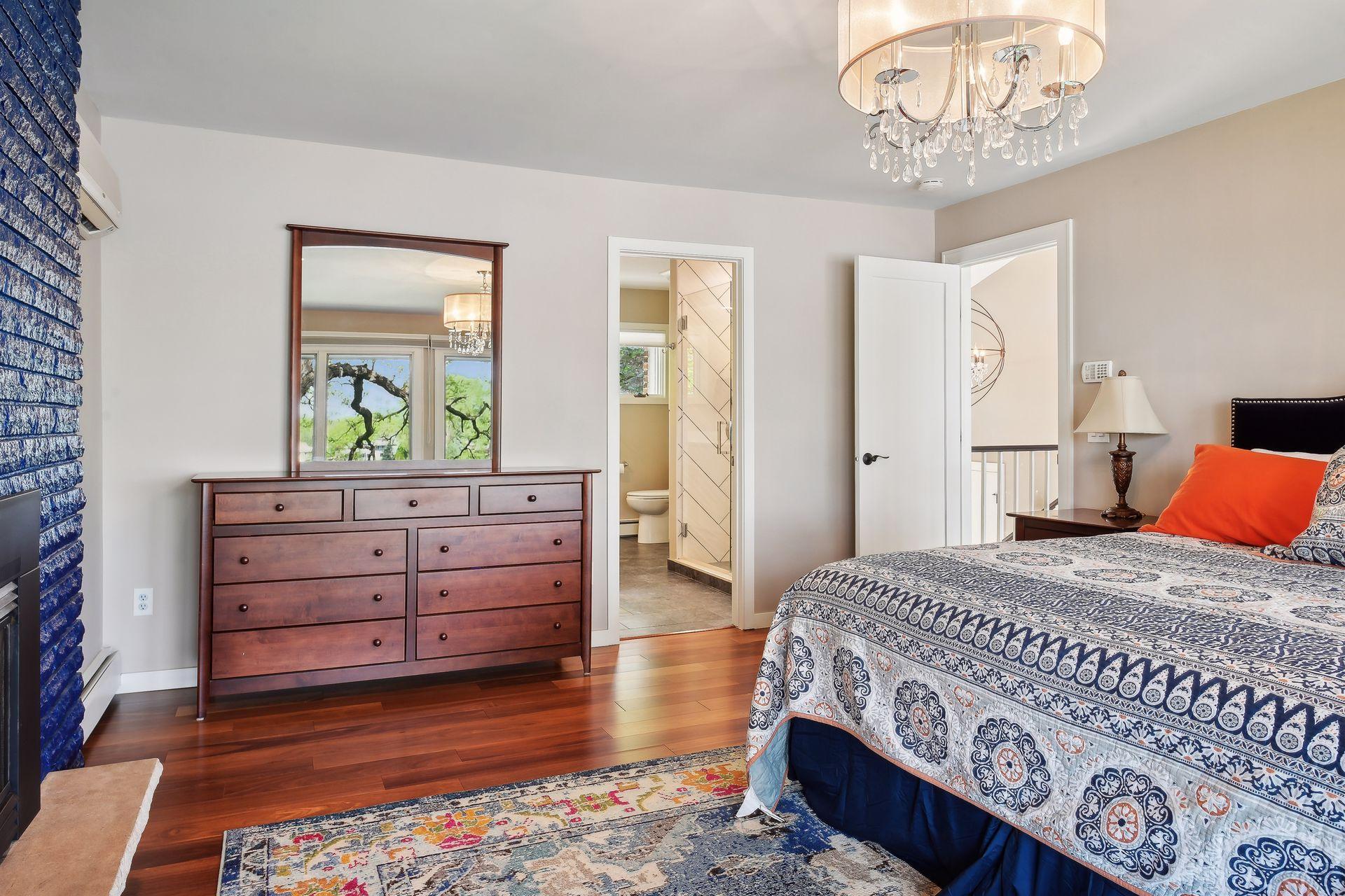 7541 Maplewood Drive