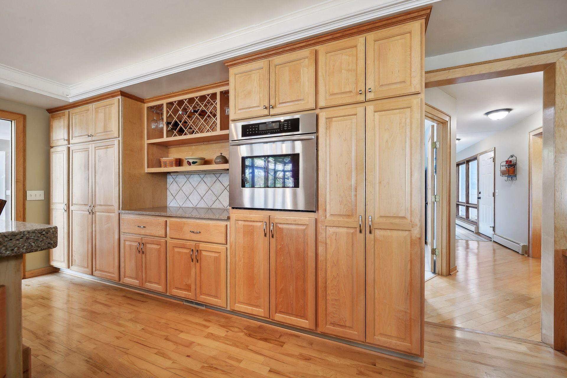 7541 Maplewood Drive