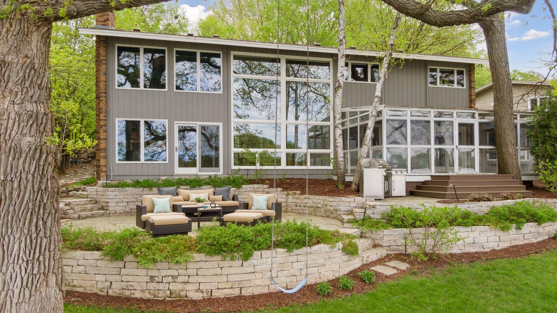 7541 Maplewood Drive