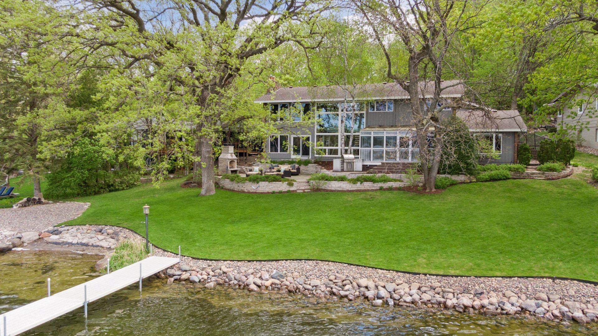 7541 Maplewood Drive