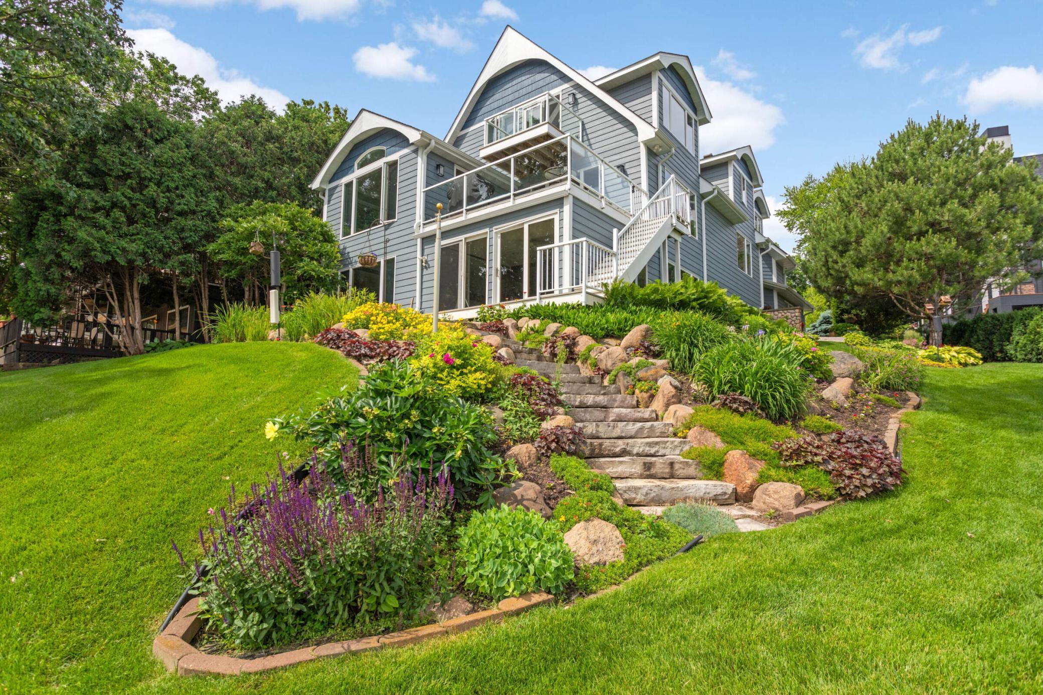 1056 Loma Linda Avenue