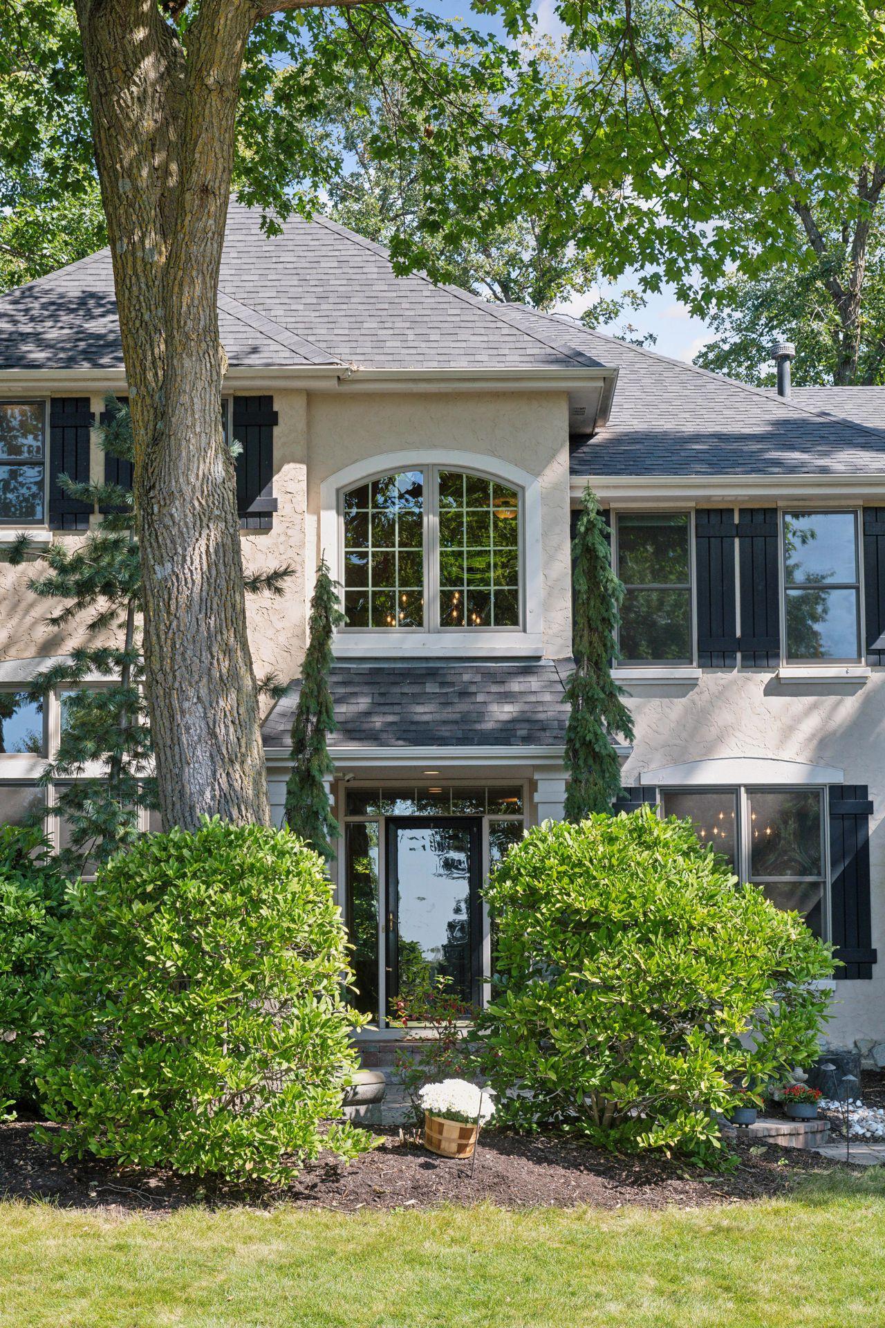 4640 Medina Lake Drive