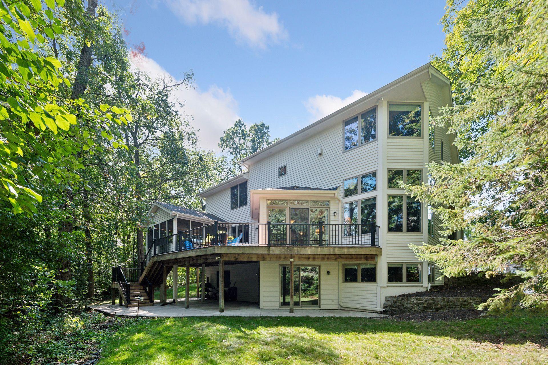 4640 Medina Lake Drive