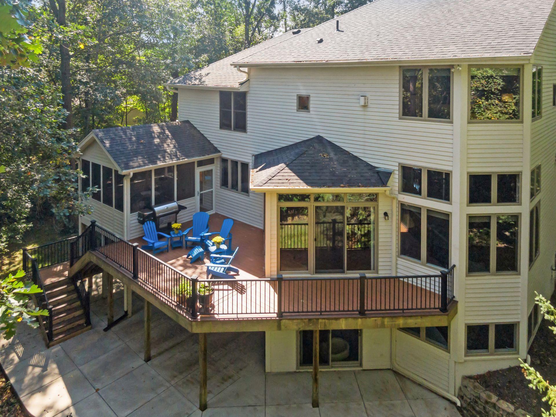 4640 Medina Lake Drive