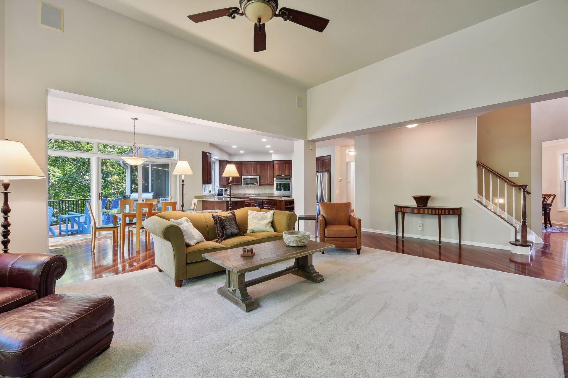 4640 Medina Lake Drive