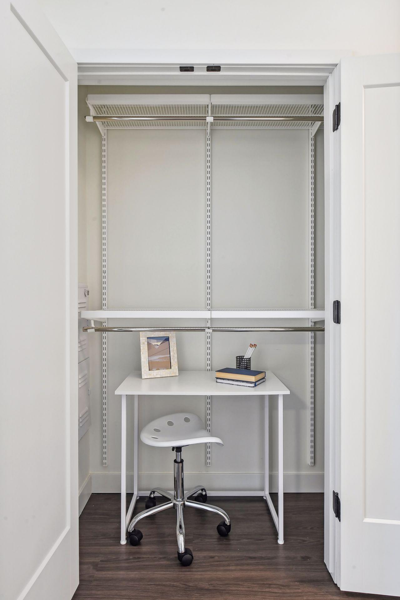 12610 Ridgedale Drive Unit: 102