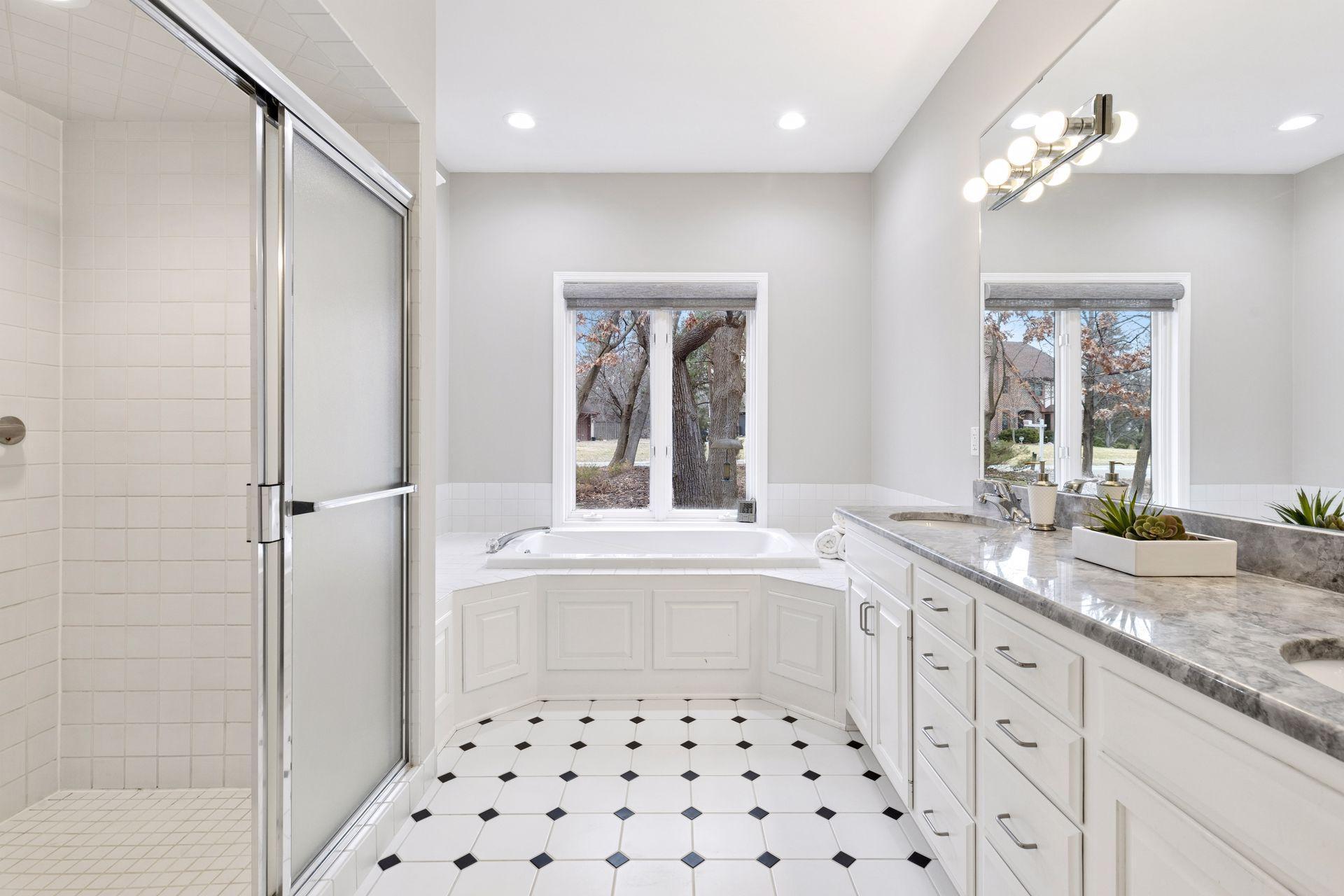 2571 Abbey Hill Drive