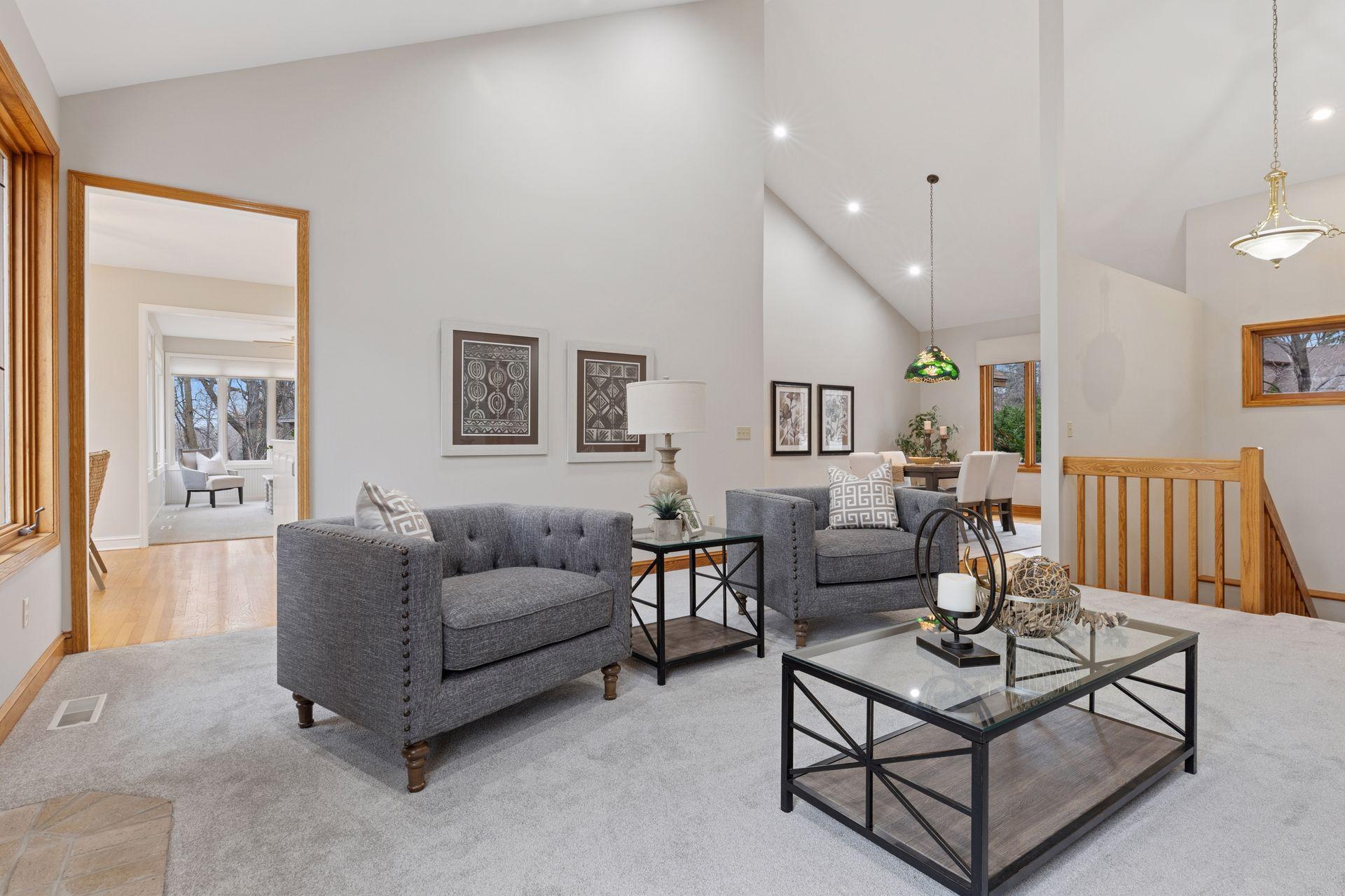 2571 Abbey Hill Drive