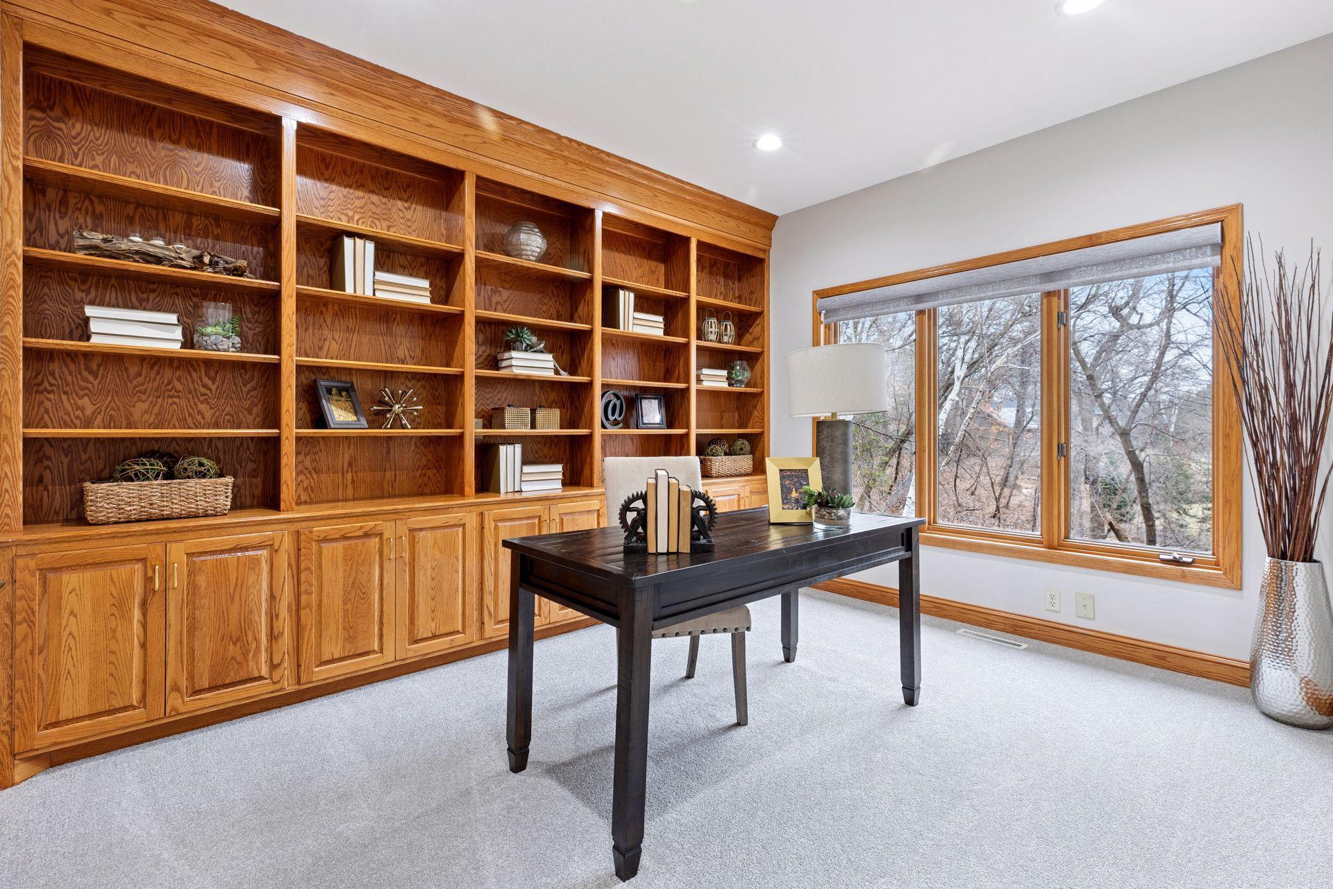 2571 Abbey Hill Drive