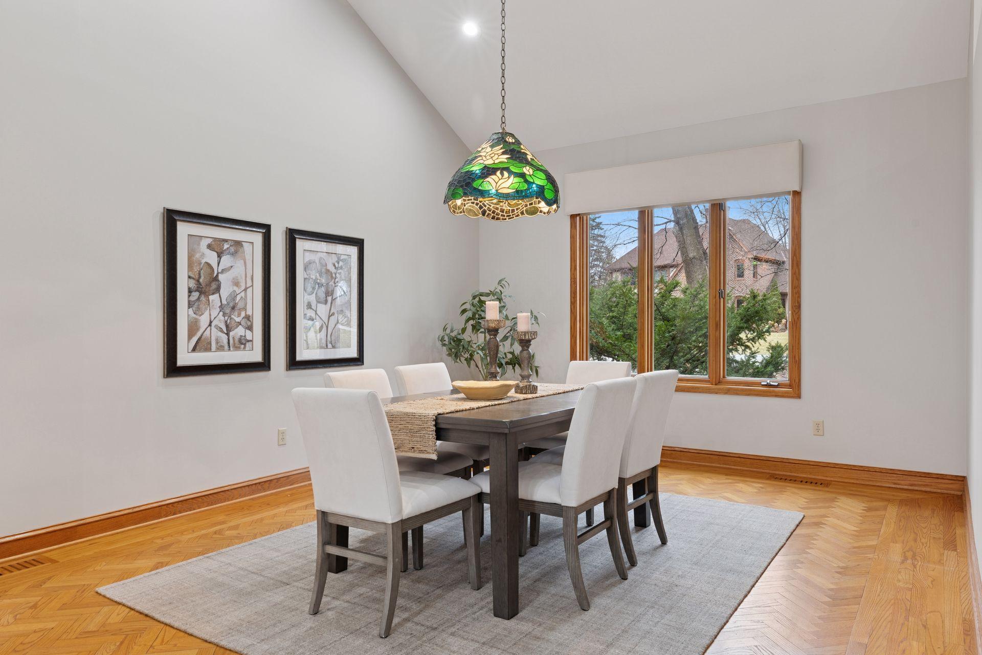 2571 Abbey Hill Drive