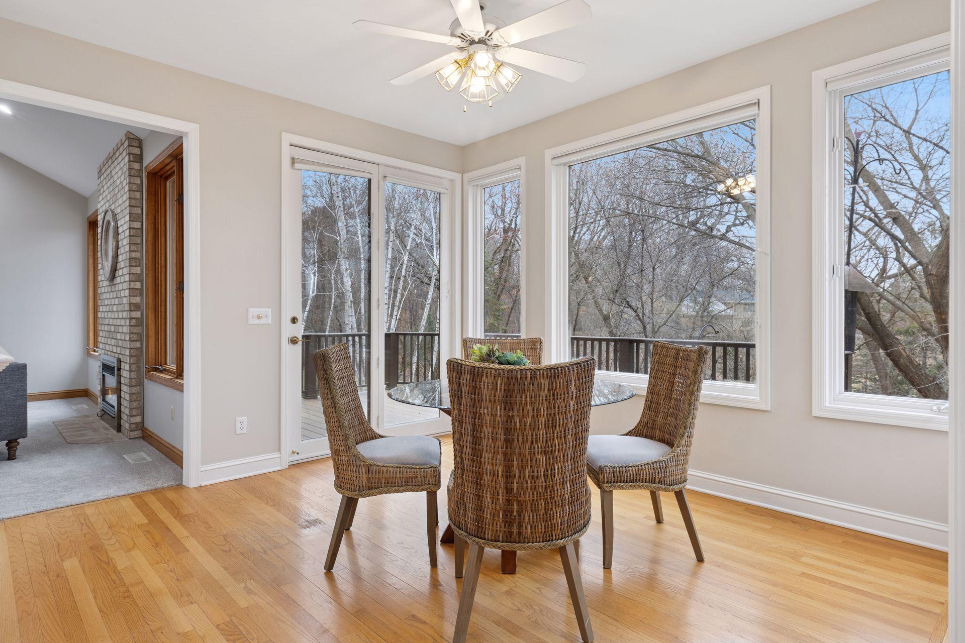 2571 Abbey Hill Drive