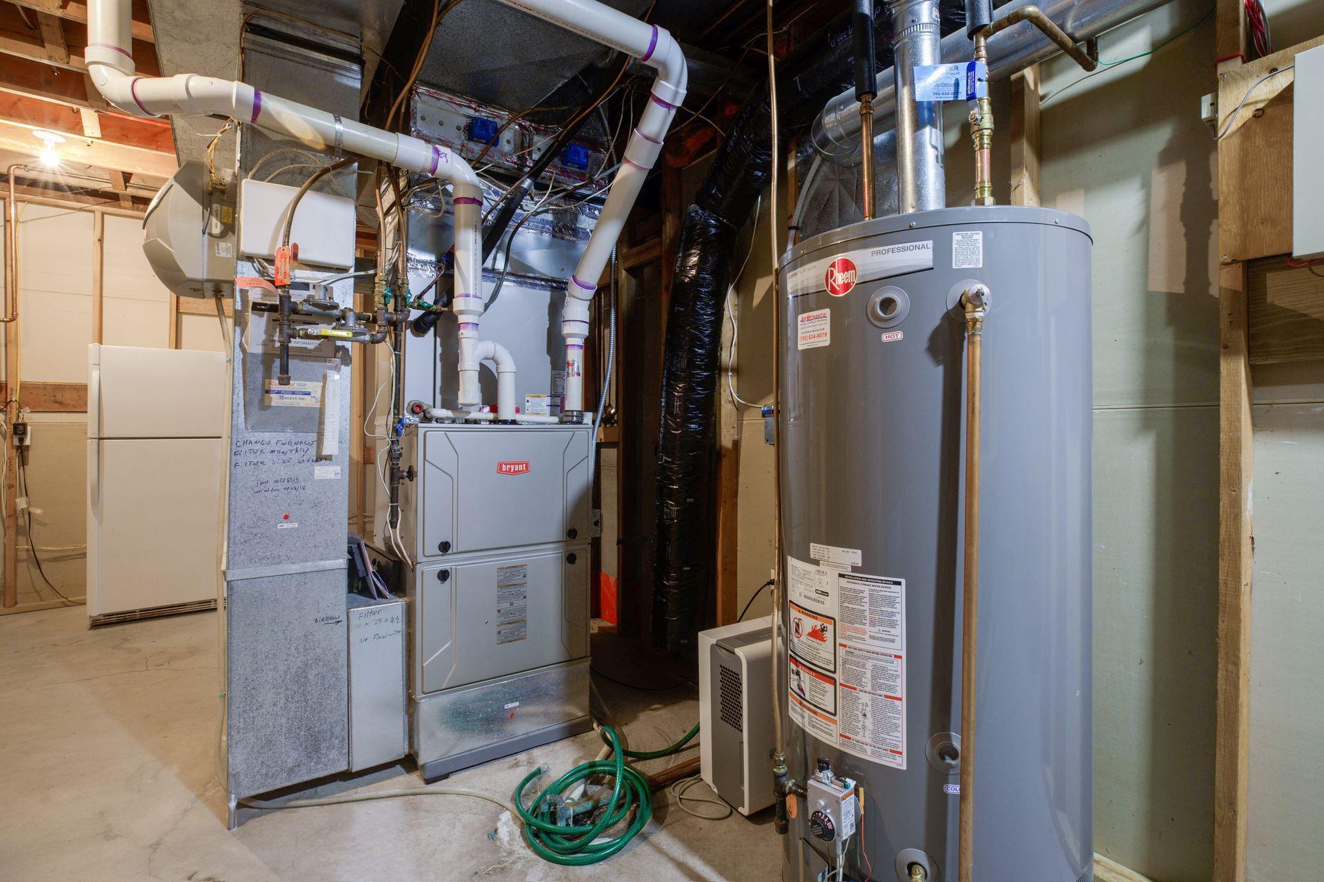 2571 Abbey Hill Drive