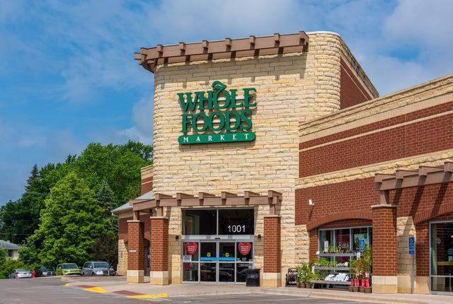 2571 Abbey Hill Drive