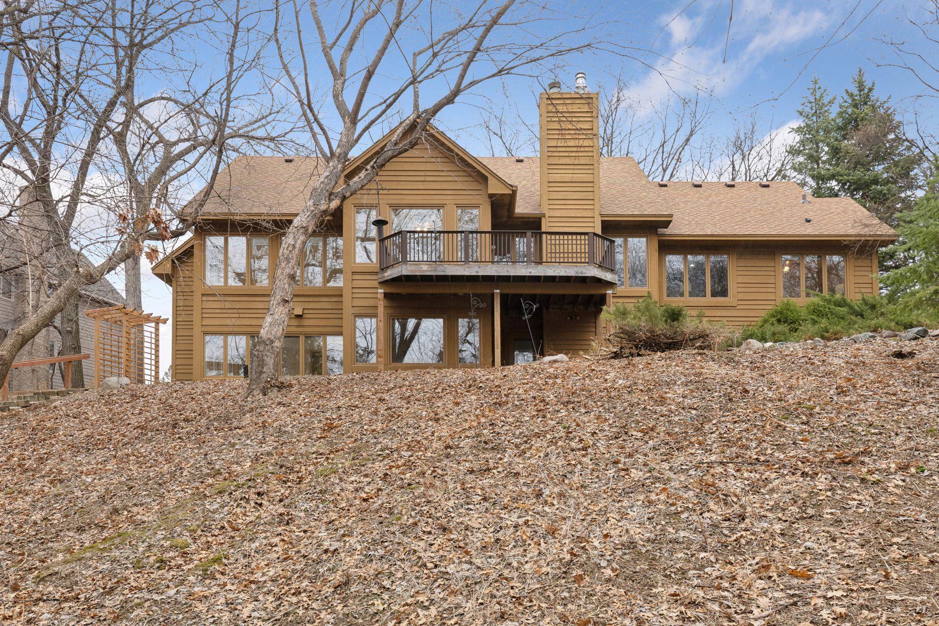 2571 Abbey Hill Drive