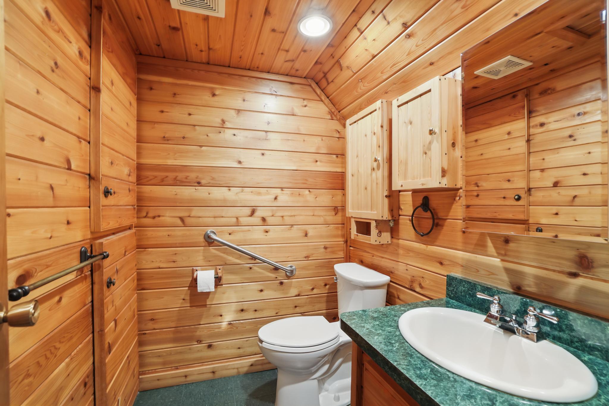 15673 Woodgate Road S