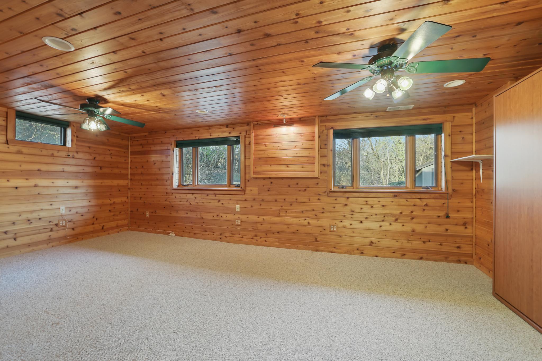 15673 Woodgate Road S