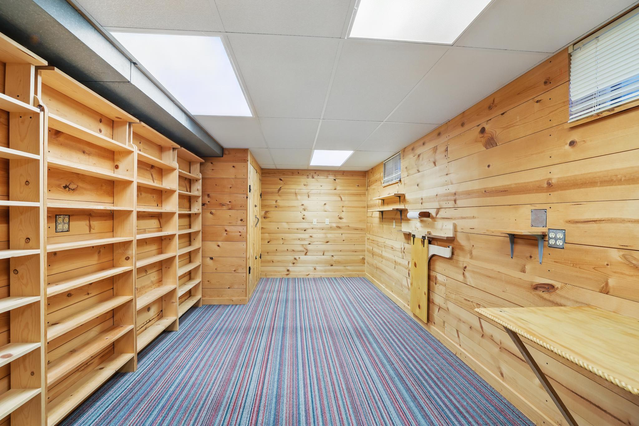 15673 Woodgate Road S