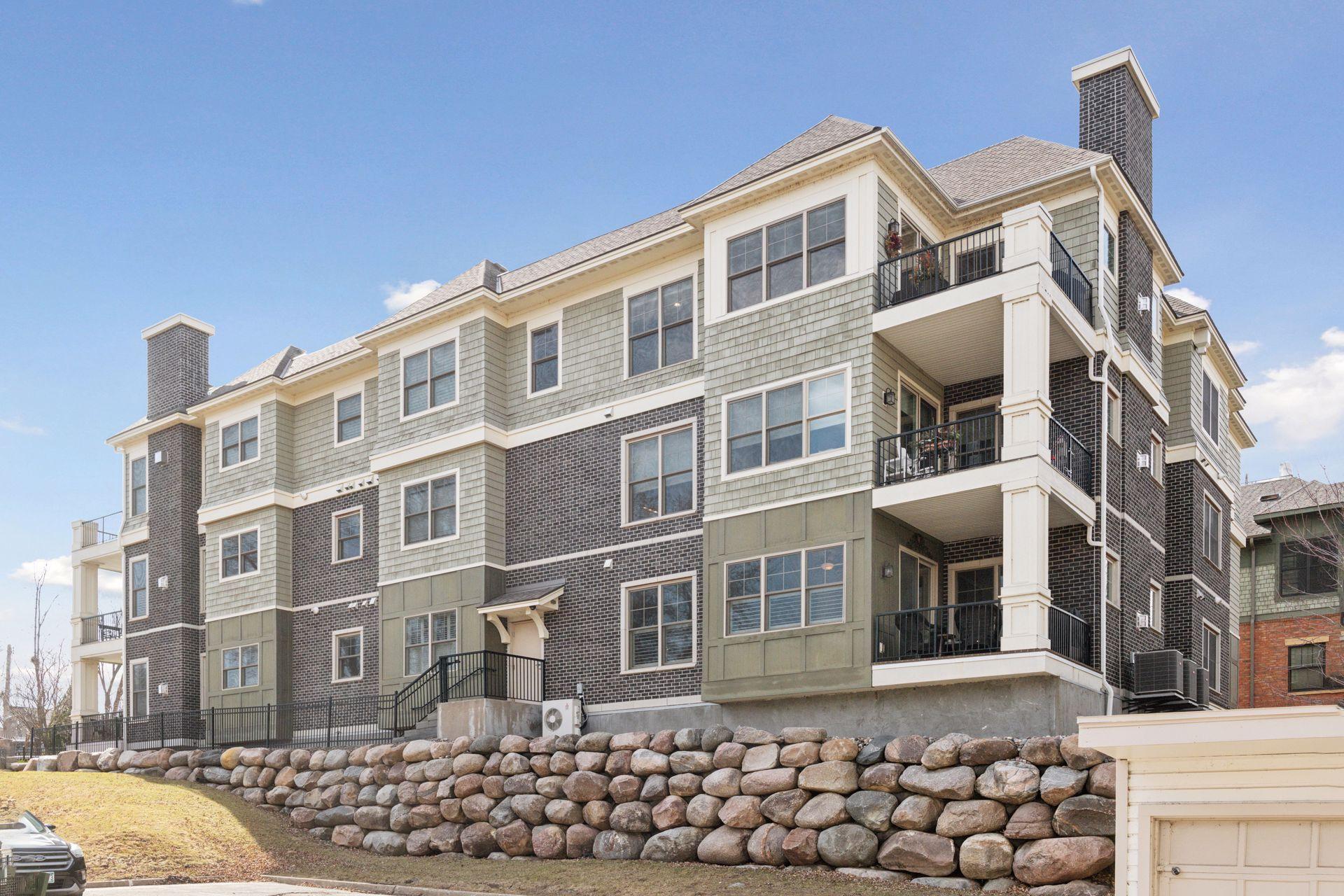 415 Indian Mound Street Unit: 103